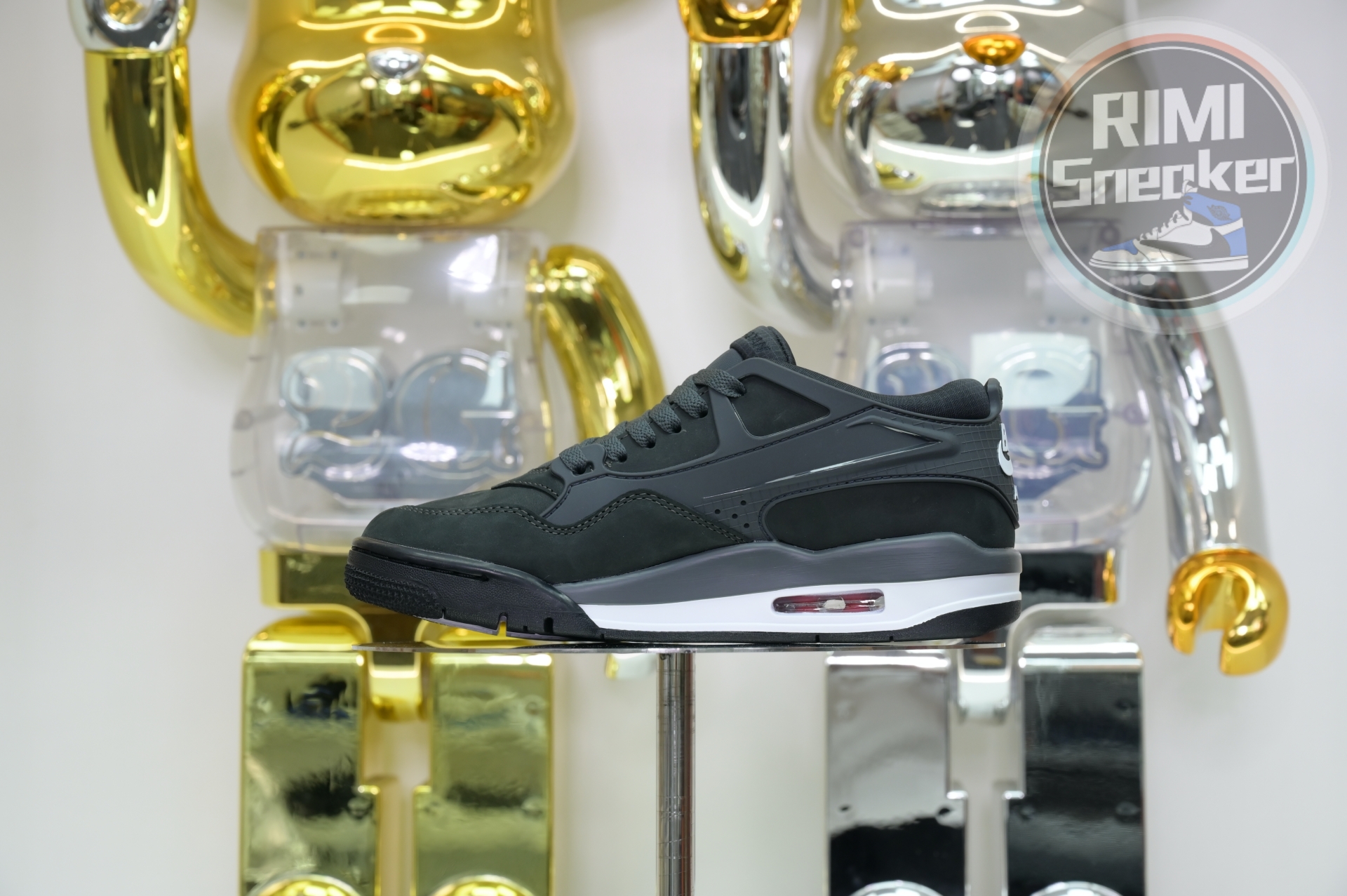 Nigel Sylvester x Jordan Air Jordan 4 RM SP “Anthracite”
