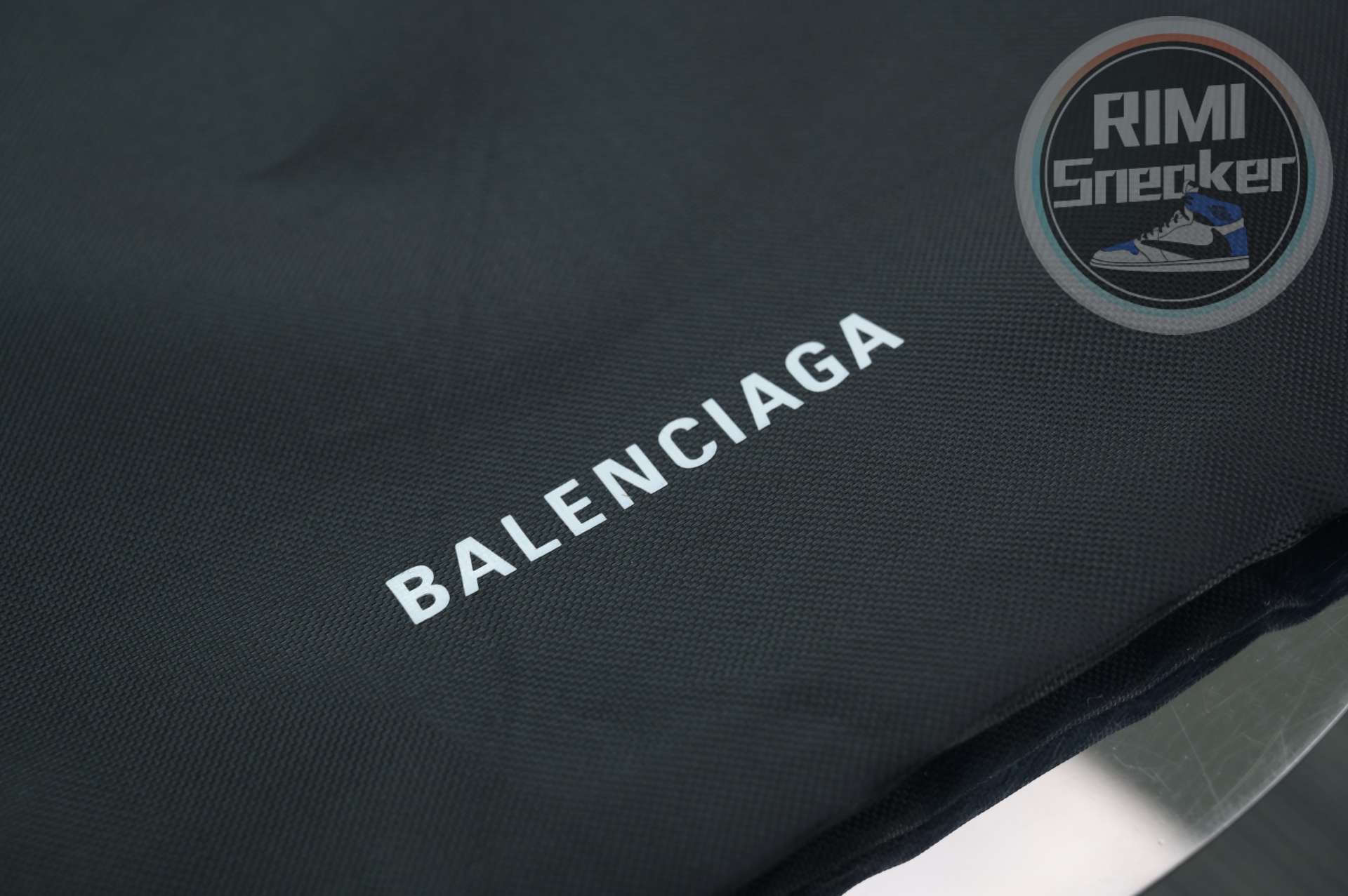 Balenciaga 3XL