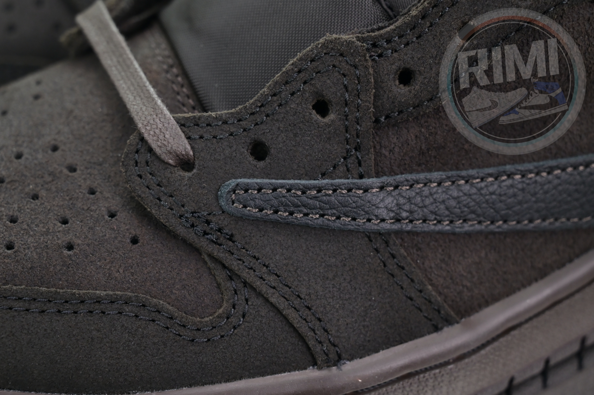 Travis Scott x Jordan Air Jordan 1 Low OG“Velvet Brown”