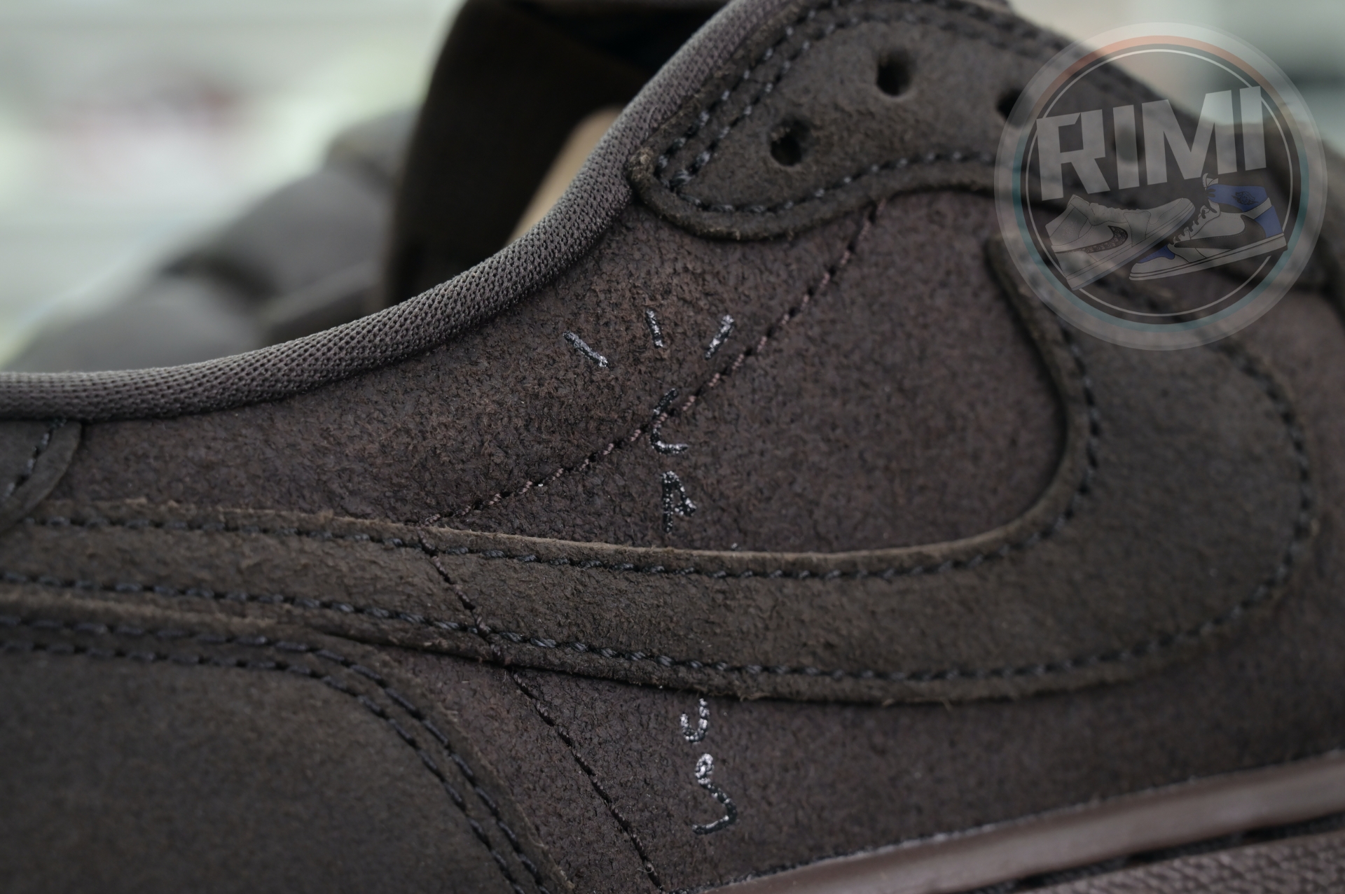 Travis Scott x Jordan Air Jordan 1 Low OG“Velvet Brown”