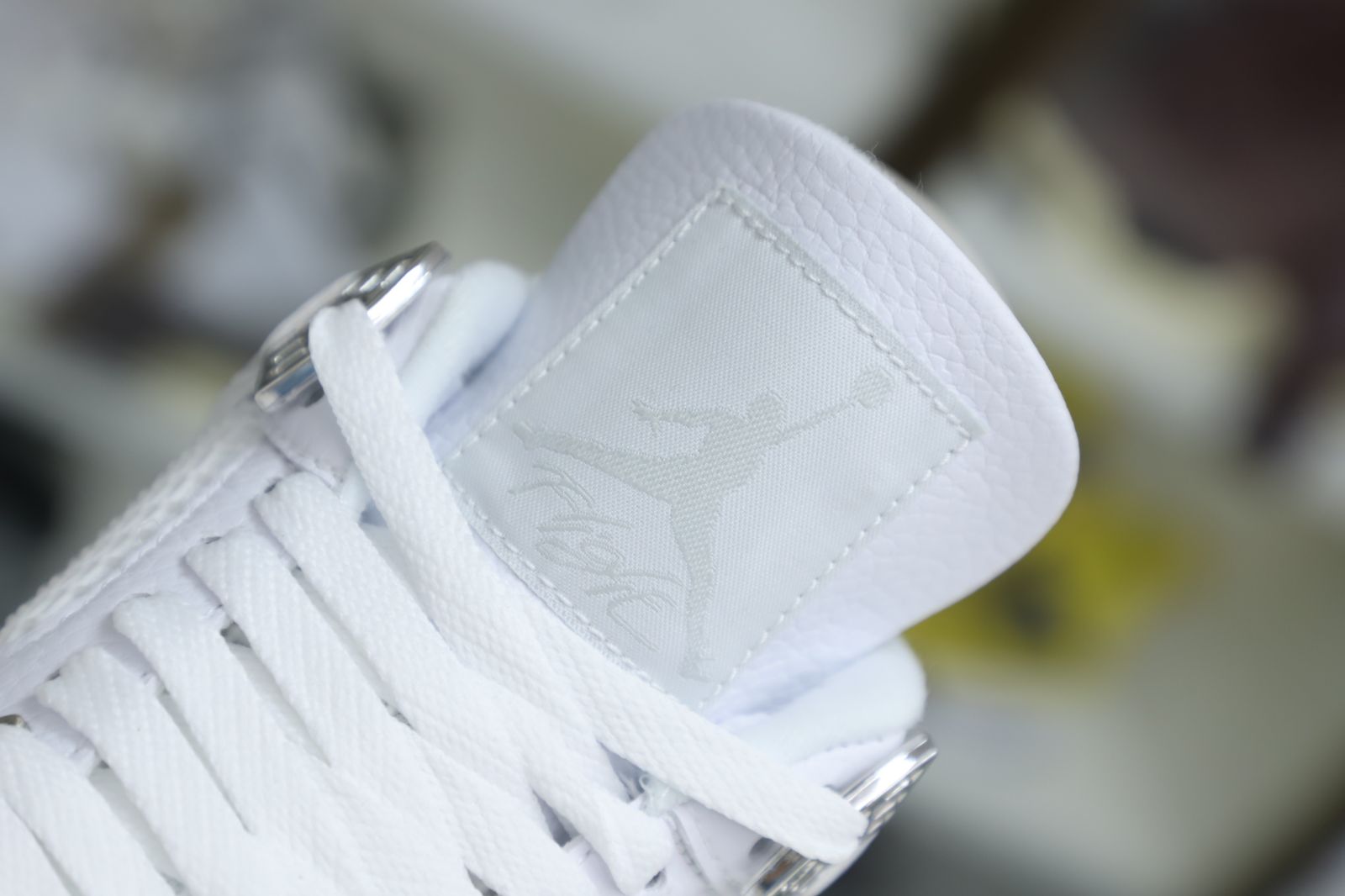 AIR JORDAN 4 RETRO 'PURE MONEY' - 308497-100