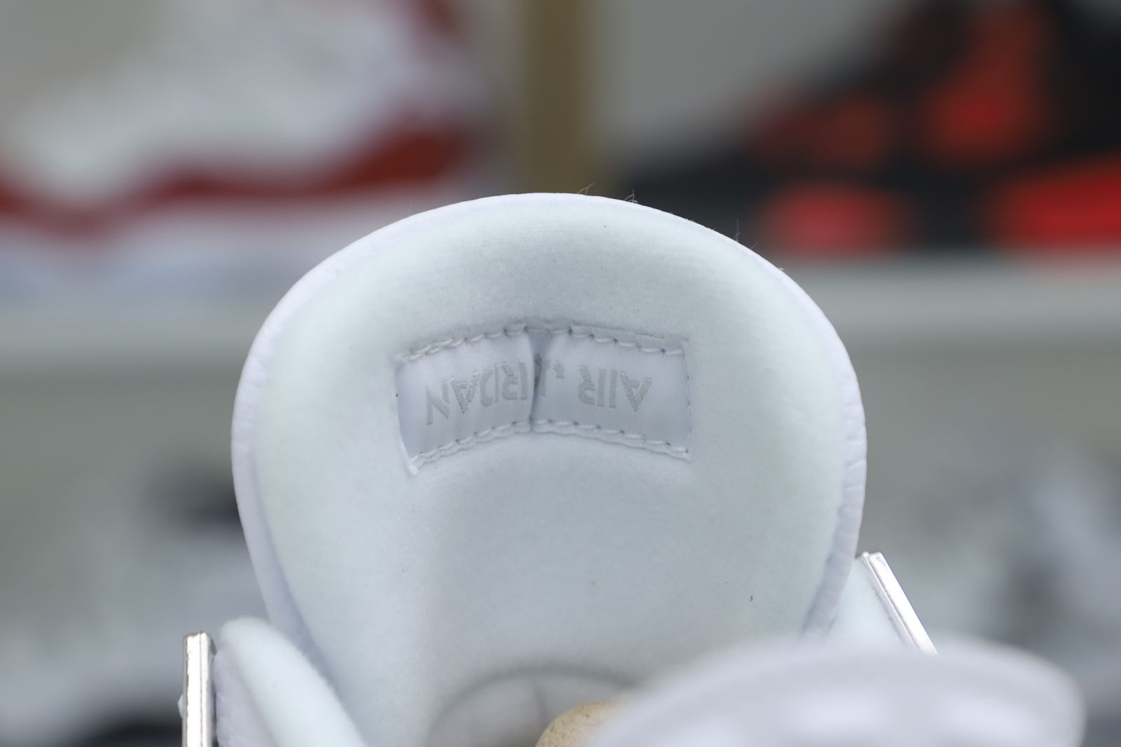 AIR JORDAN 4 RETRO 'PURE MONEY' - 308497-100