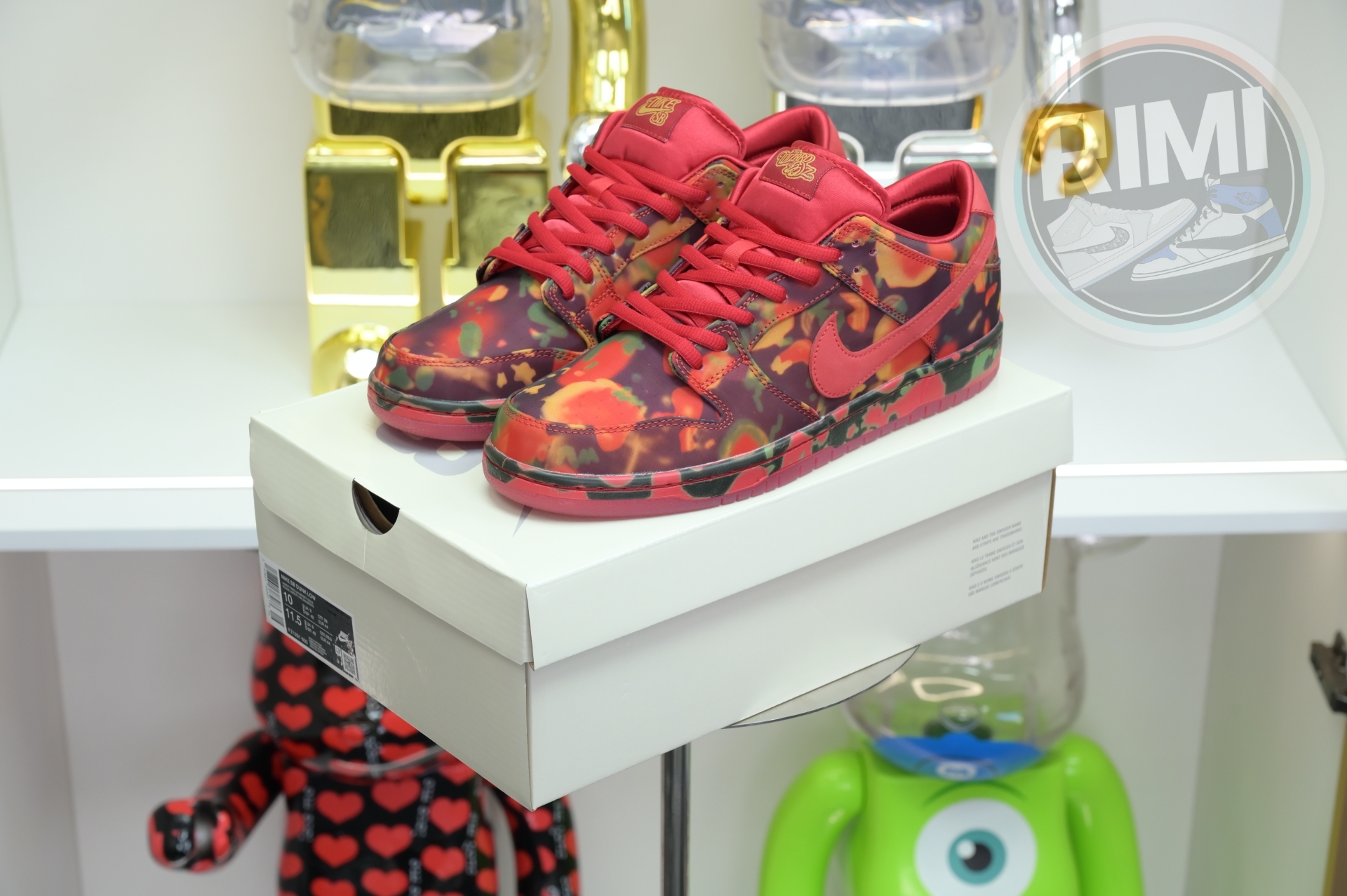 The Wizard of Oz x Nike SBDunk Low“Ruby Slipper”