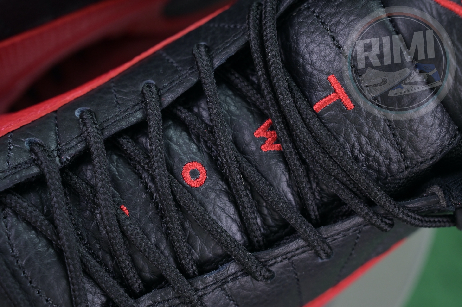 Air Jordan 12 Flu Game 2025