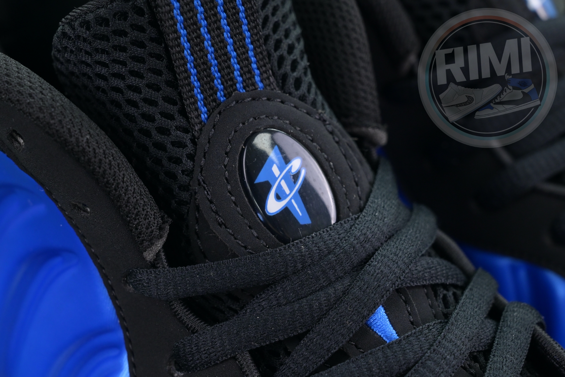 Nike Foamposite One“Dark Neon Royal”