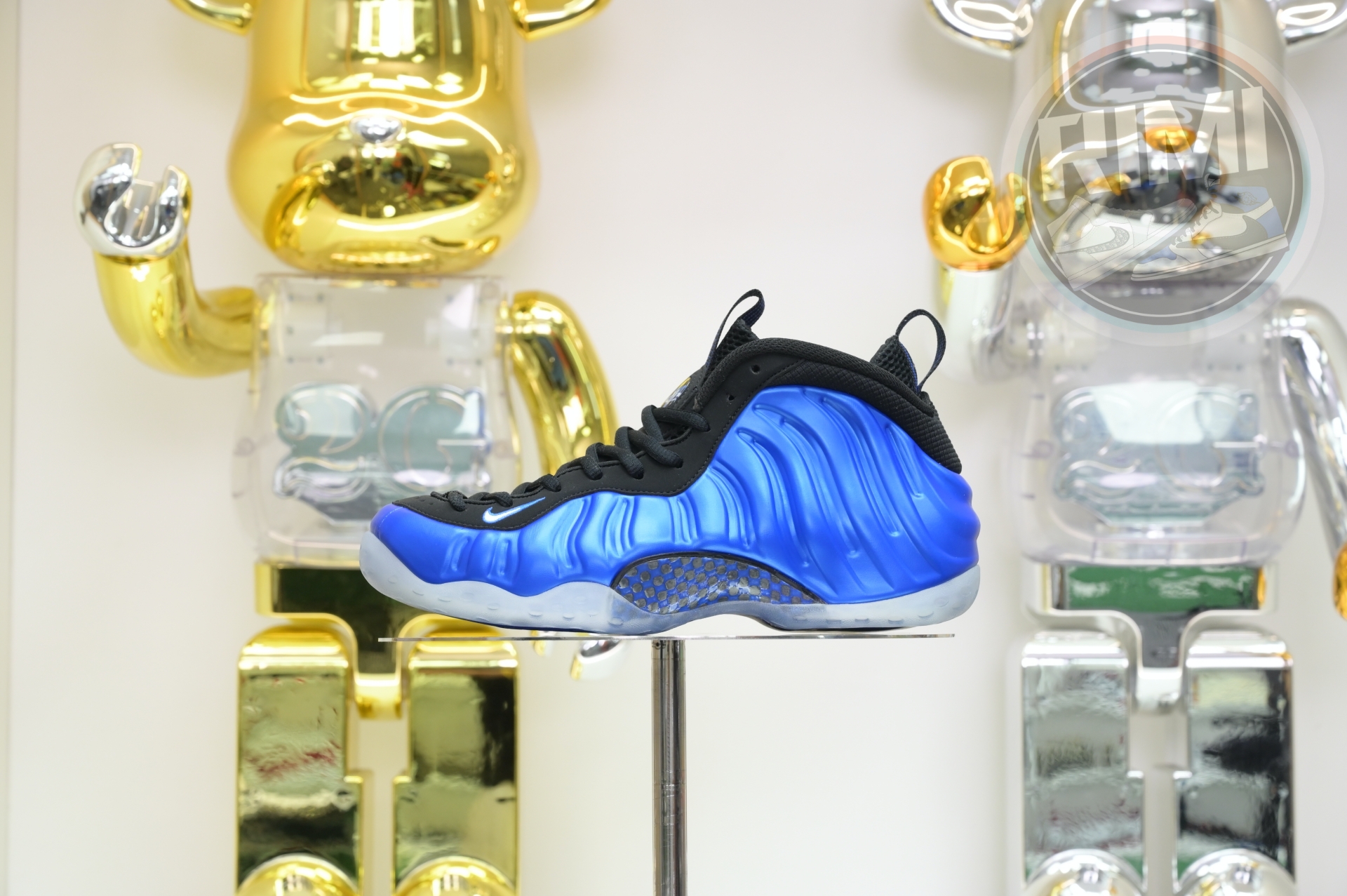 Nike Foamposite One“Dark Neon Royal”