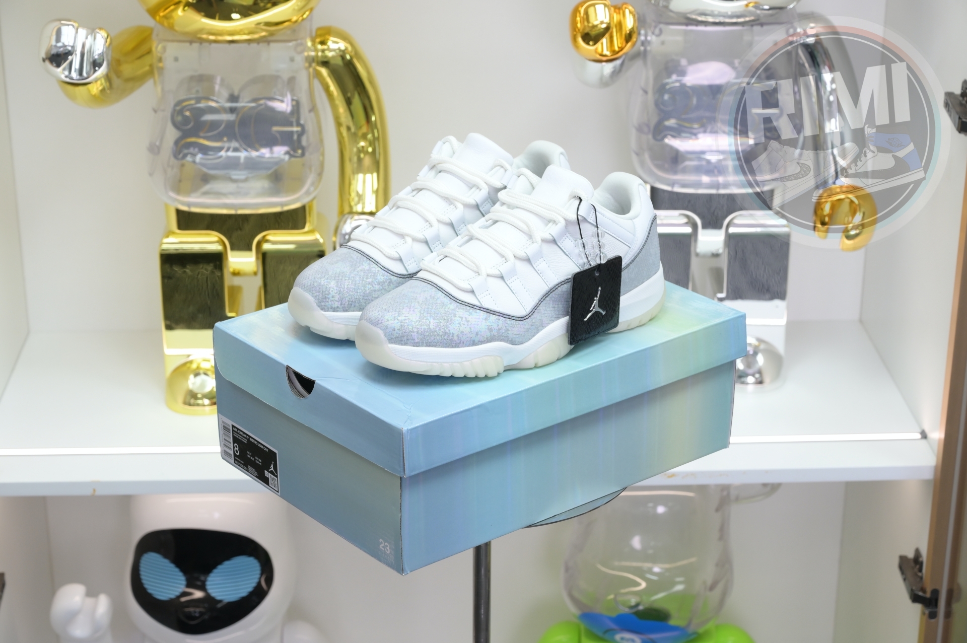 Jordan Air Jordan 11 Low  CNY