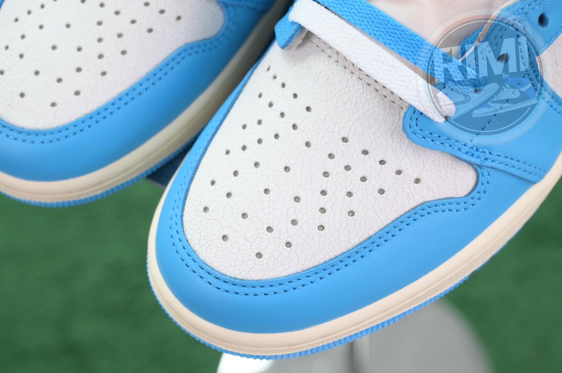 Air Jordan 1 High OG“UNC Reimagined”