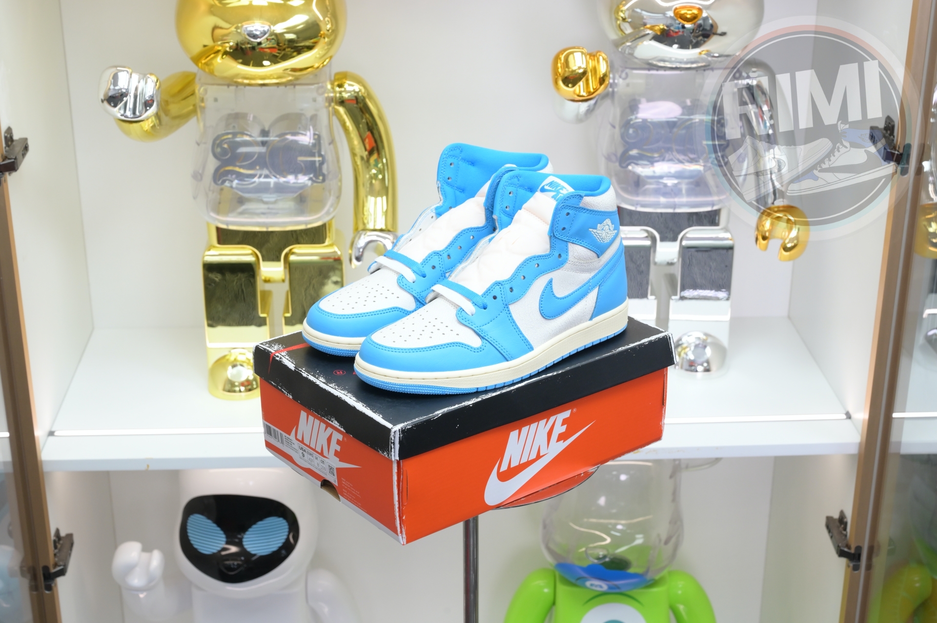Air Jordan 1 High OG“UNC Reimagined”