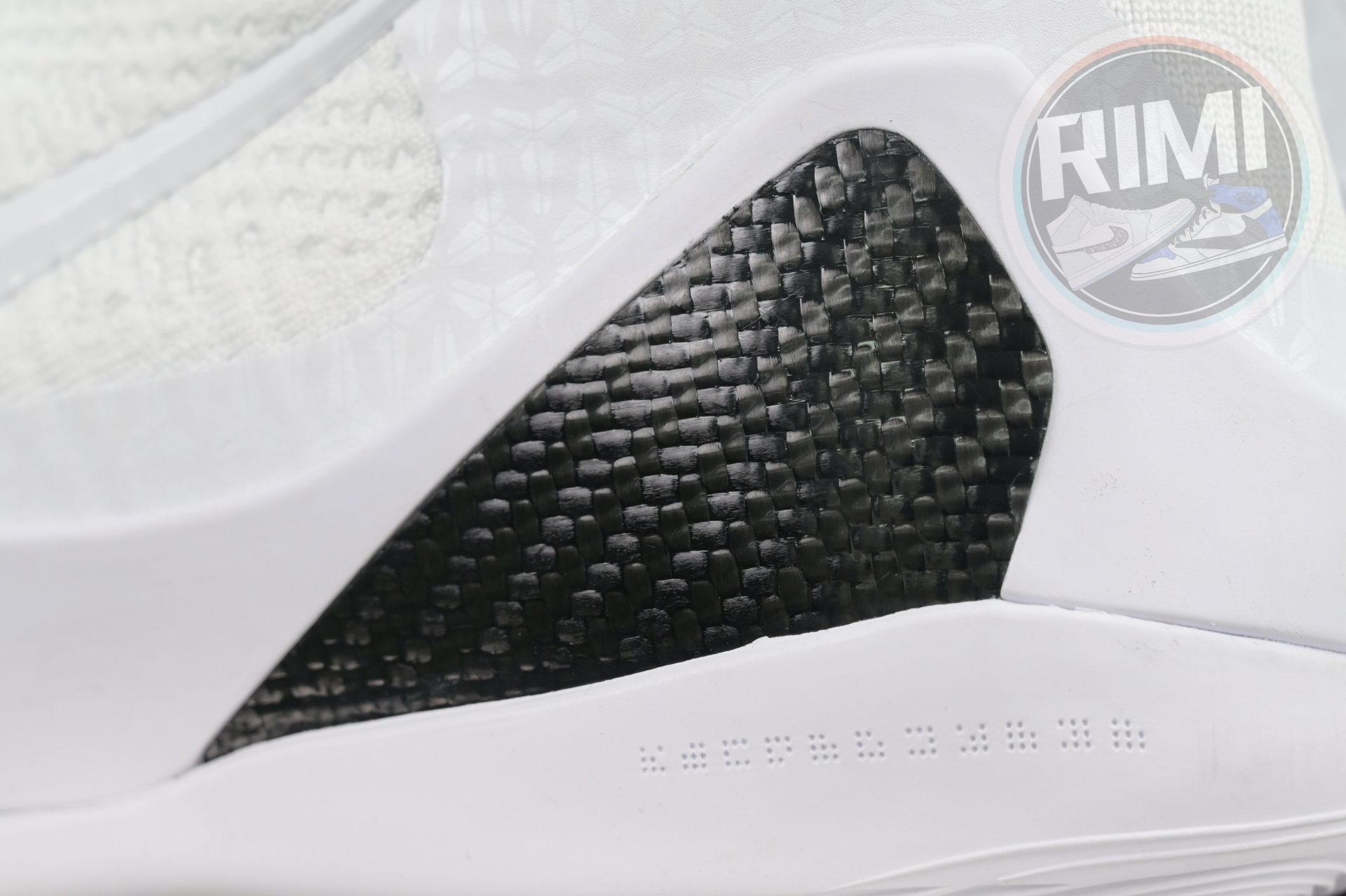 Nike Kobe 9 Elite High Protro 