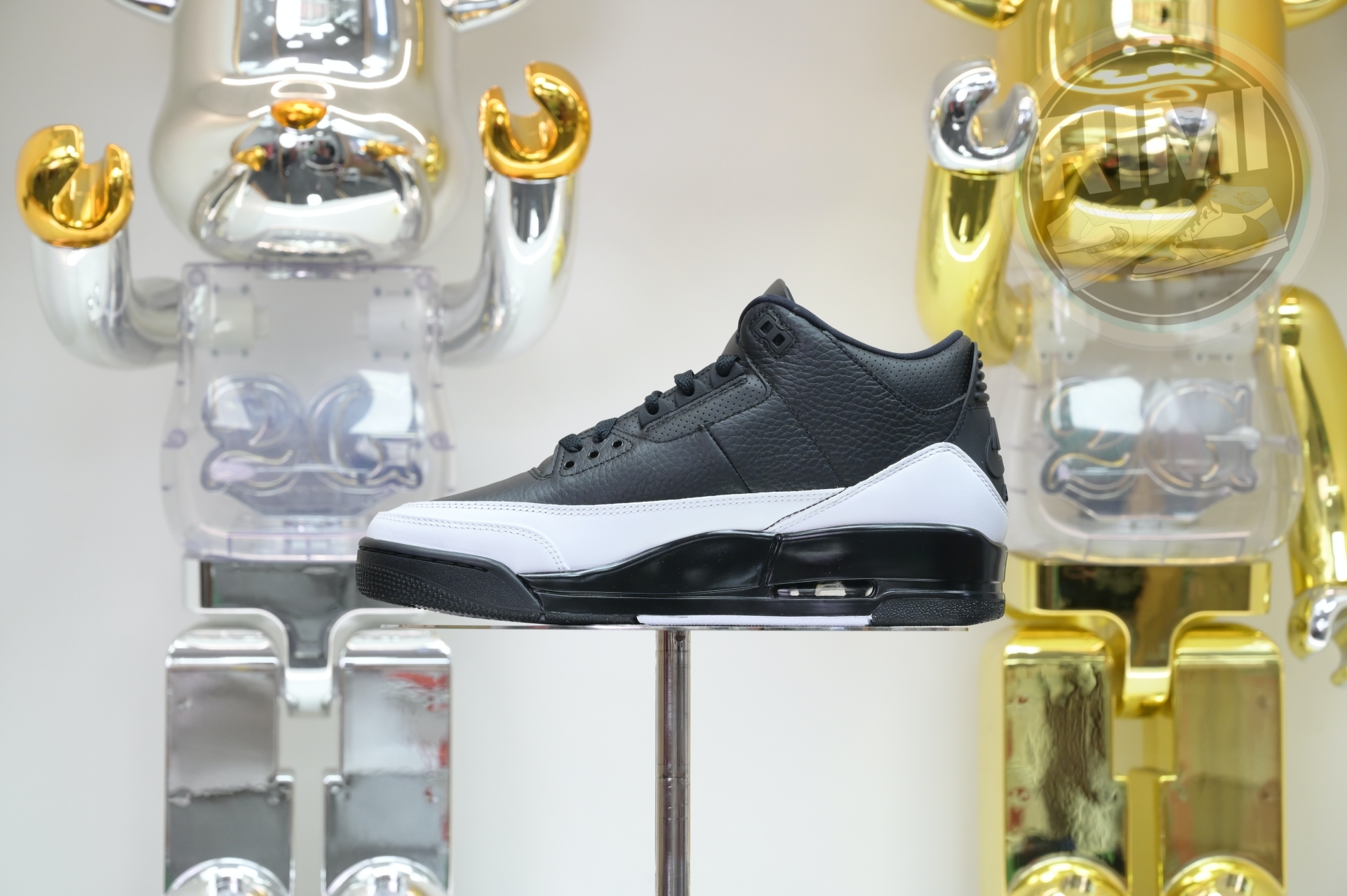 Fragment Design x Jordan Air Jordan 3“Black/ White”  DA3595-001