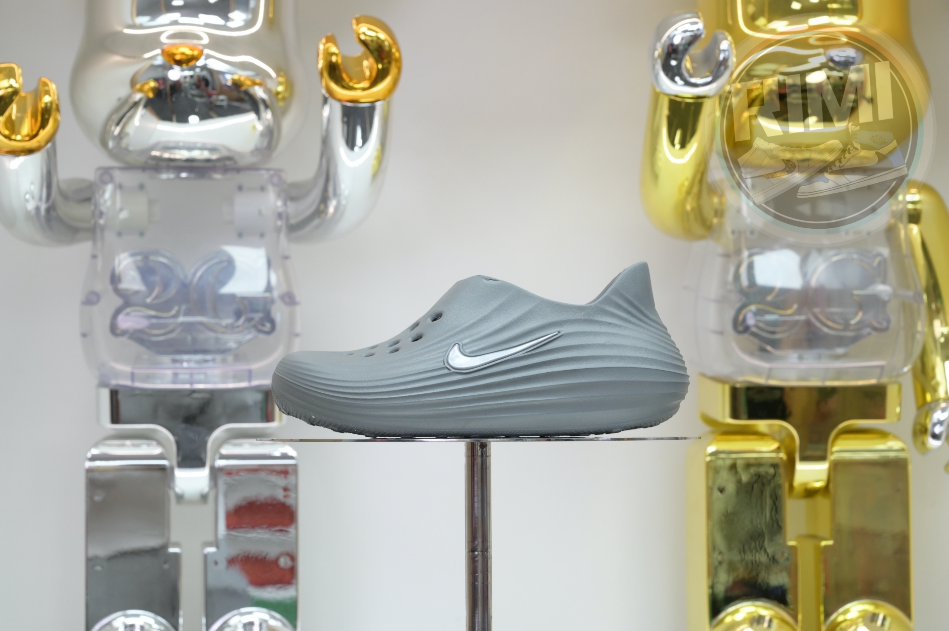 Nike ReactX Rejuven8  HV5060-002