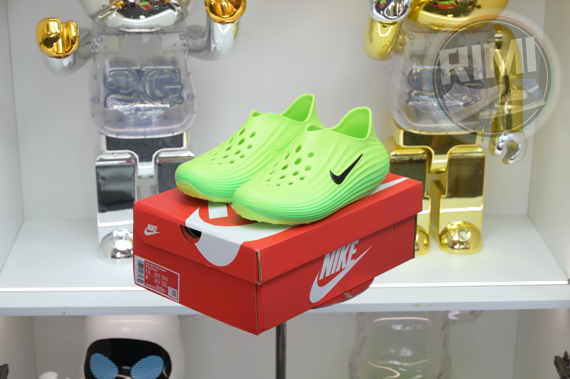 Nike ReactX Rejuven8 Green Strike  HV5060-300