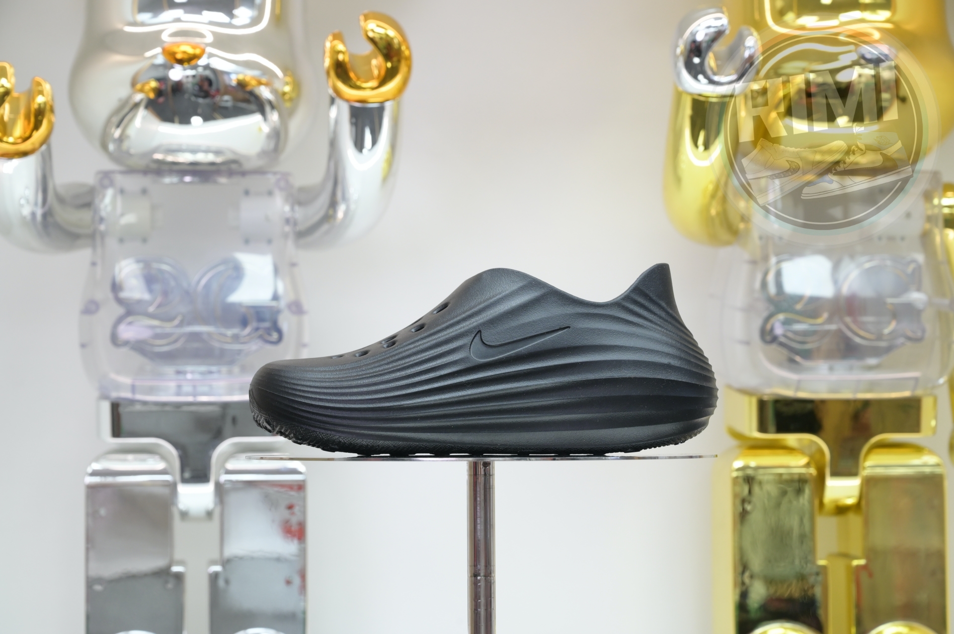 Nike ReactX Rejuven8  HV5062-001