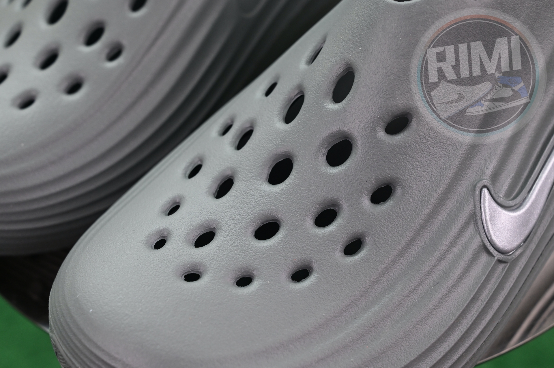 Nike ReactX Rejuven8  HV5060-002