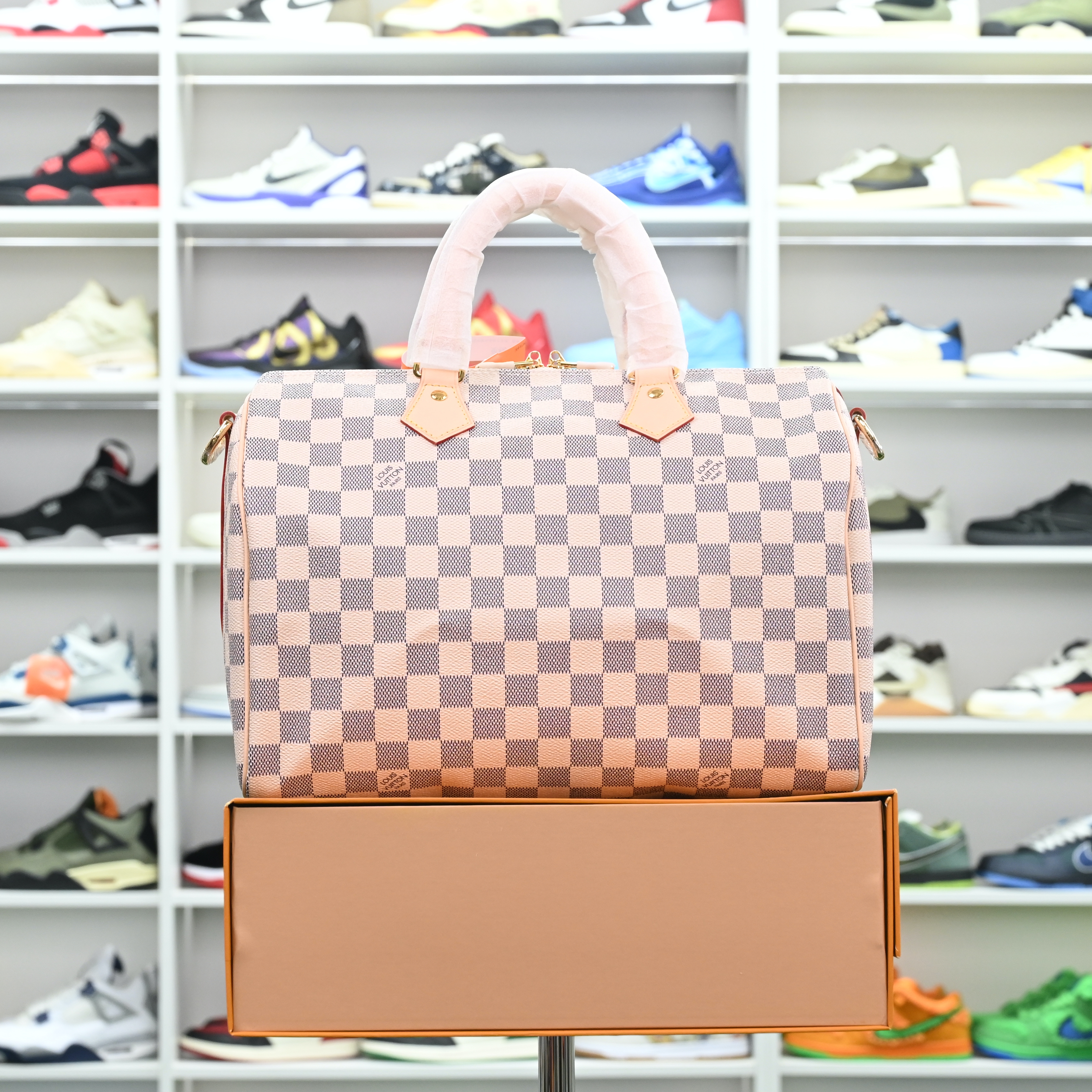 LOUIS VUITTON SpeedyBandoulière30