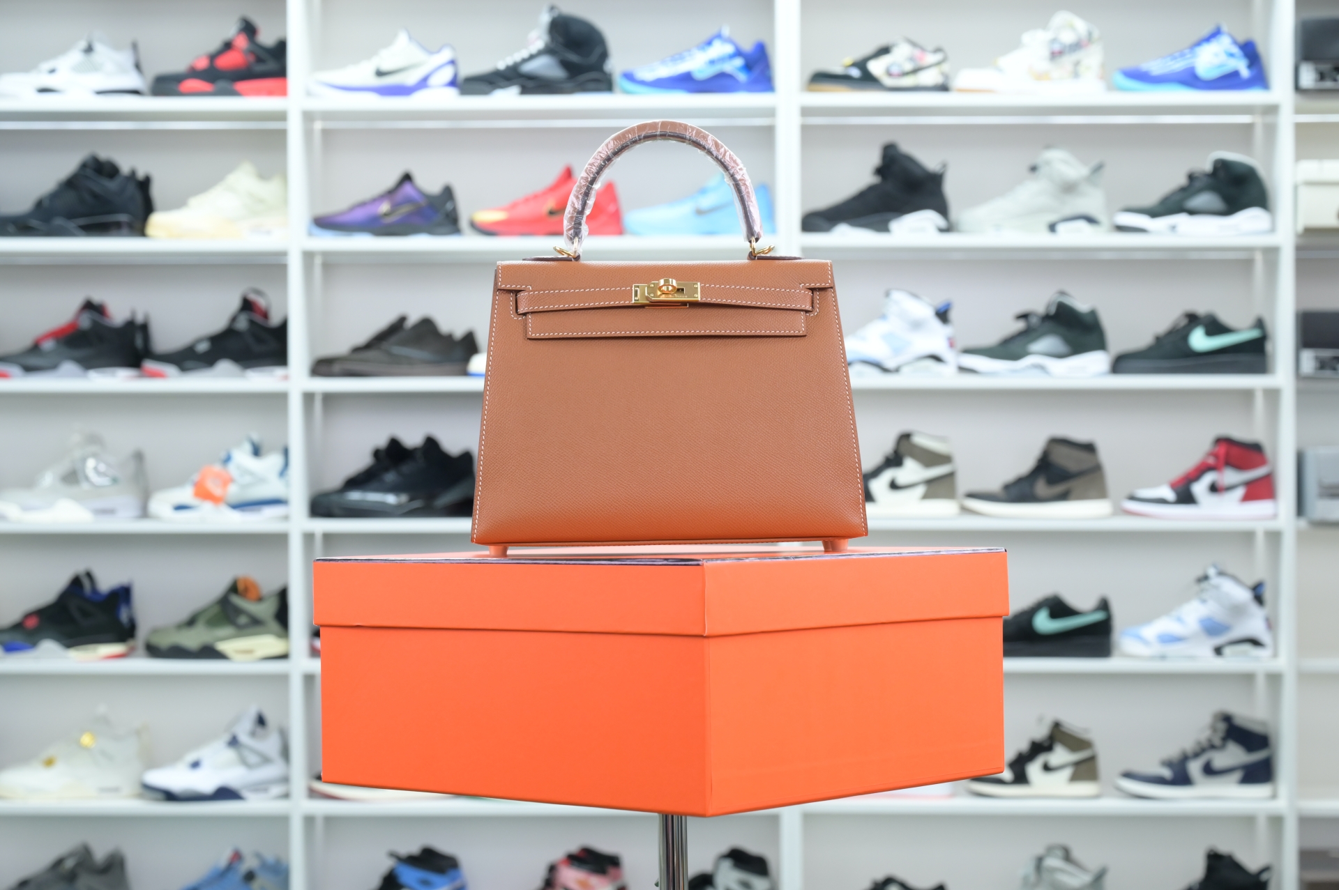 HERMES