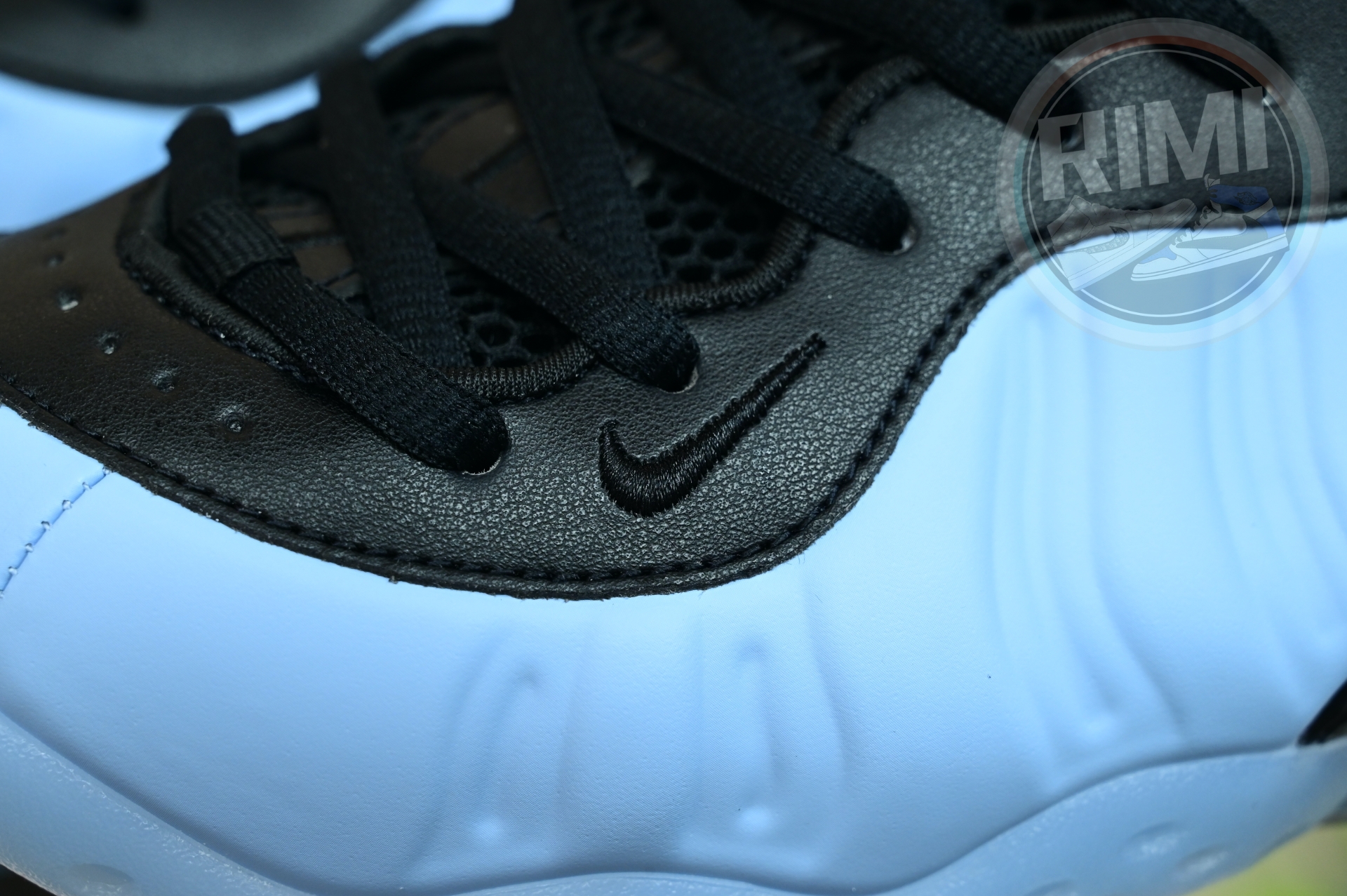 Nike Air Foamposite One 'Psychic Blue and Black'  HJ6014-400
