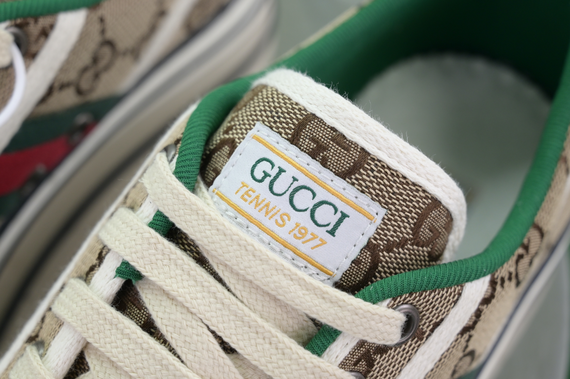 GUCCI Tennis