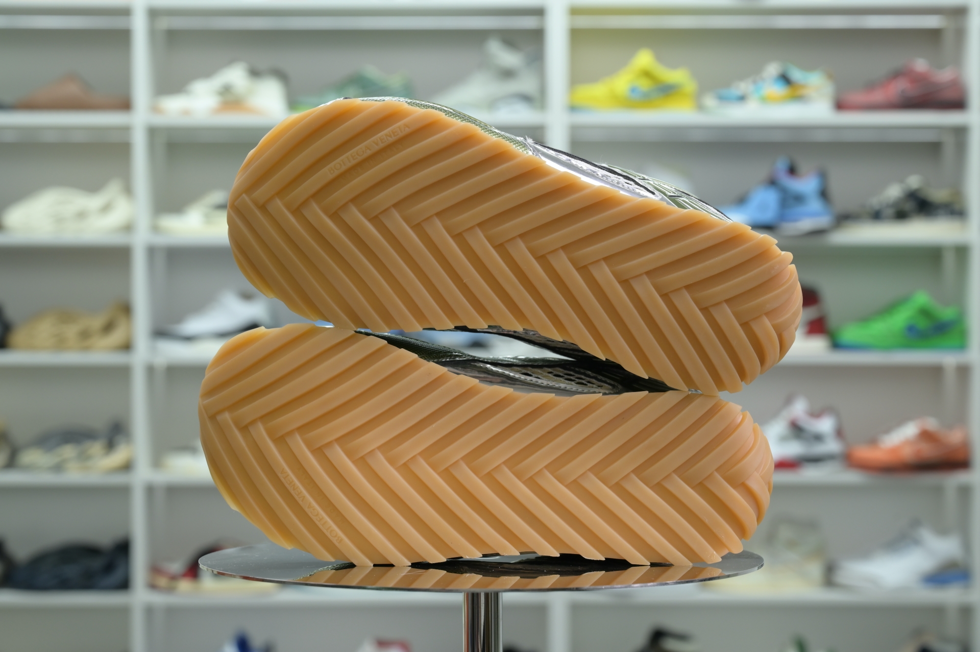 Bottega Veneta Orbit