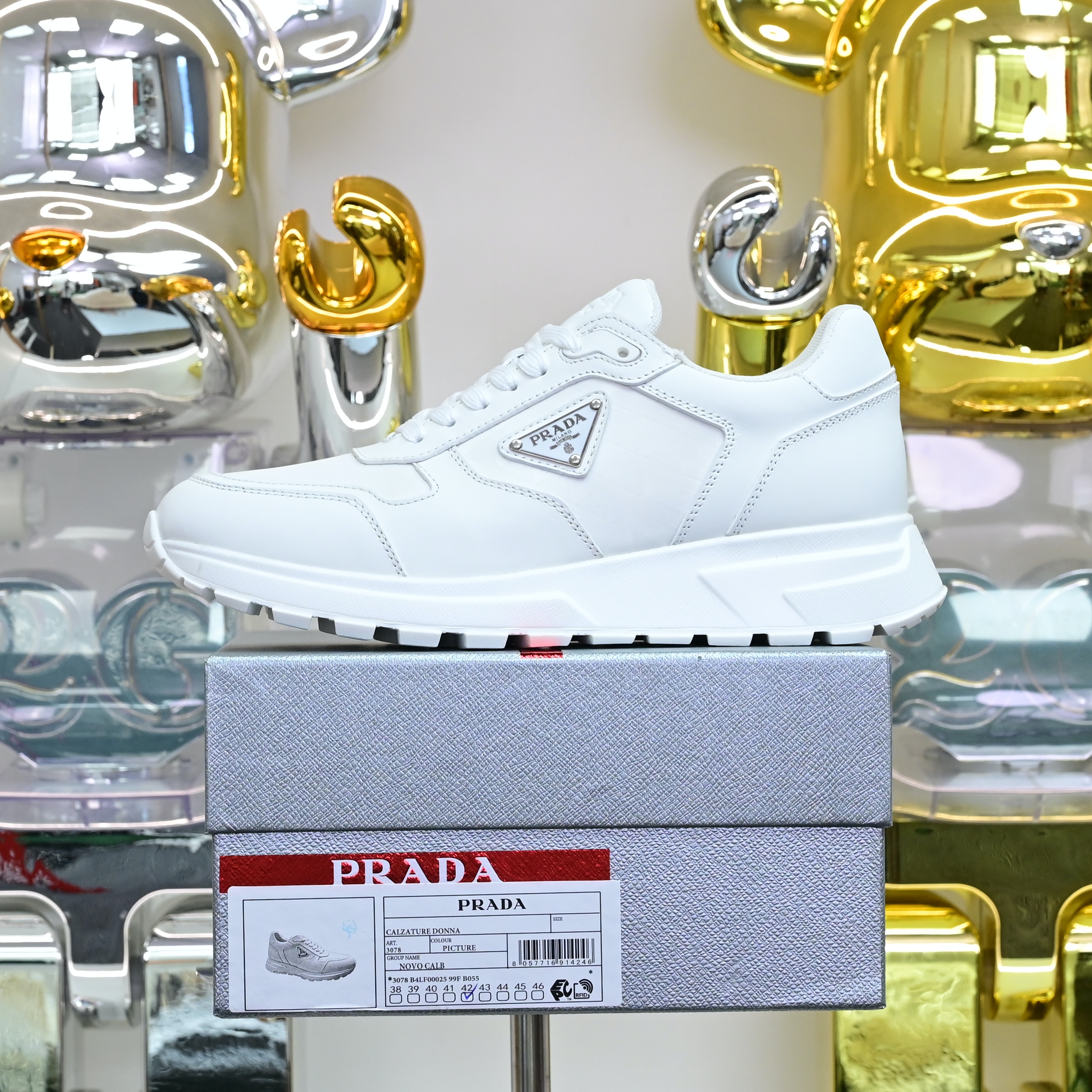PRADA