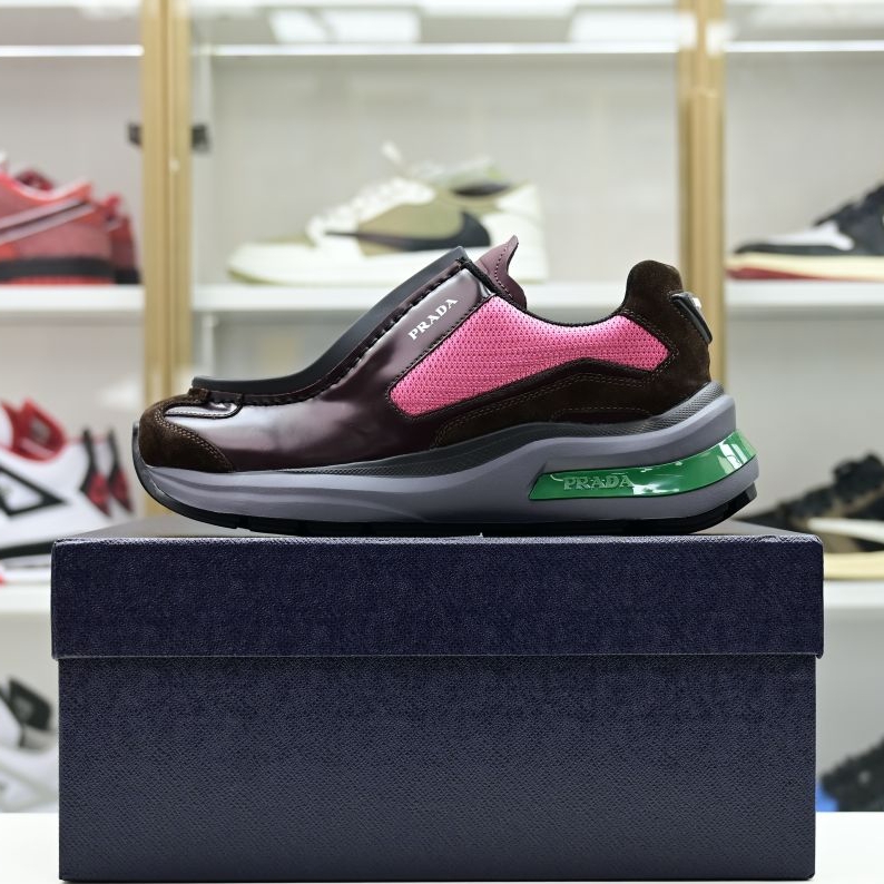 PRADA