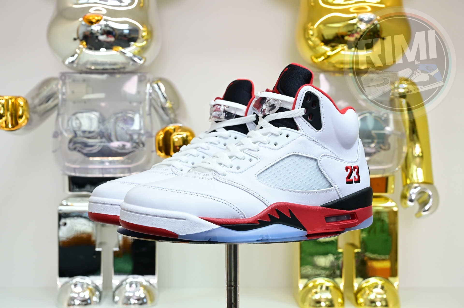 Air Jordan 5 Fire Red“Black Tongue”  HQ7978-101