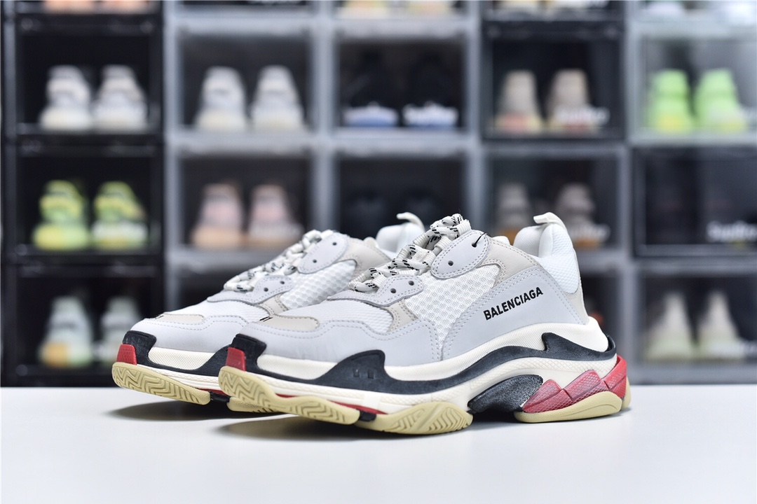 Balenciaga Triple S