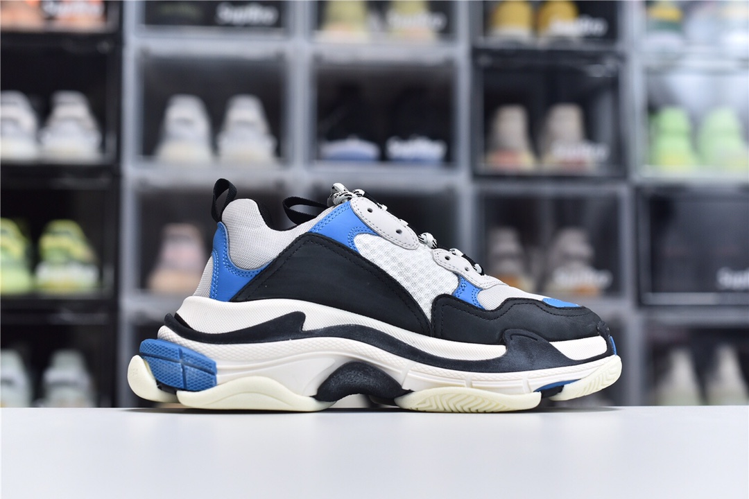 Balenciaga Triple S