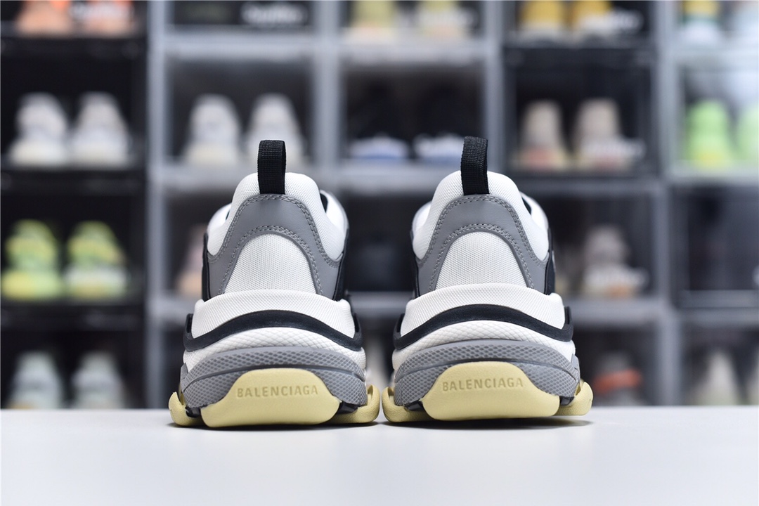 Balenciaga Triple S