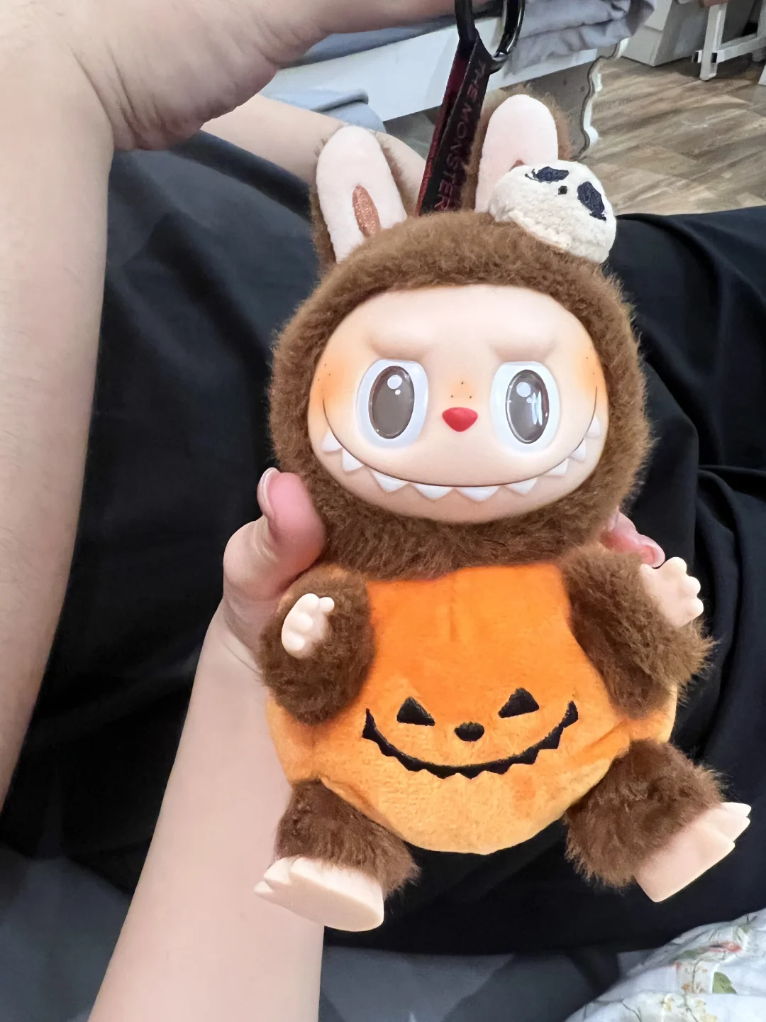 LABUBU Happy Halloween Party Series-Sitting Pumpkin Vinyl Plush Pendant