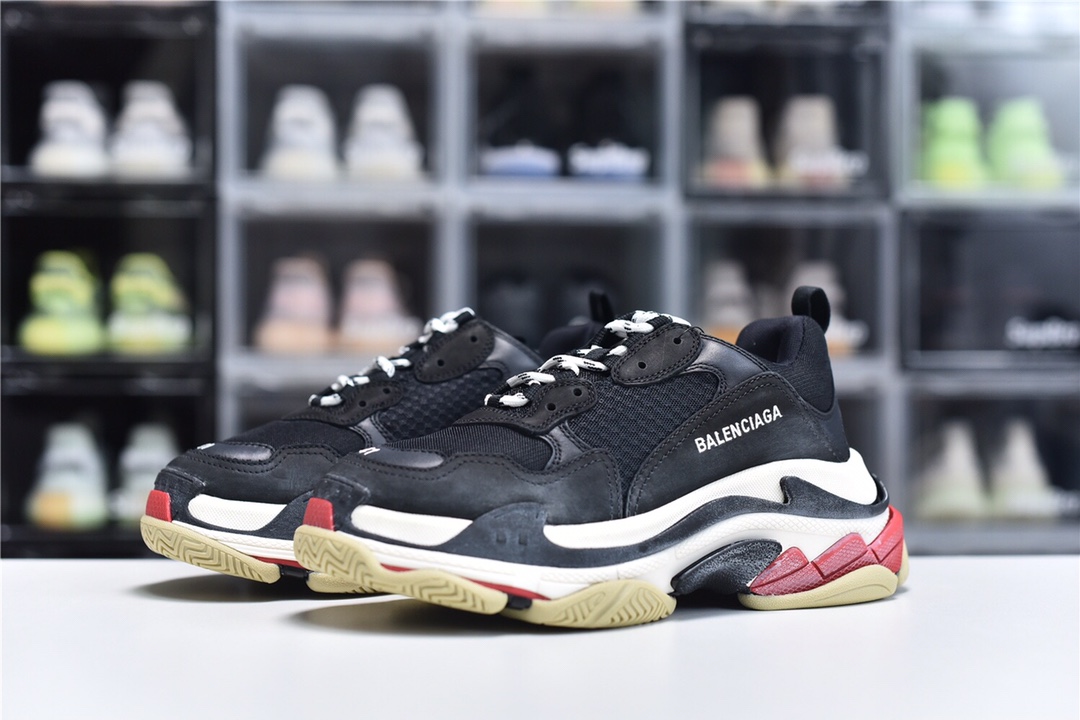 Balenciaga Triple S