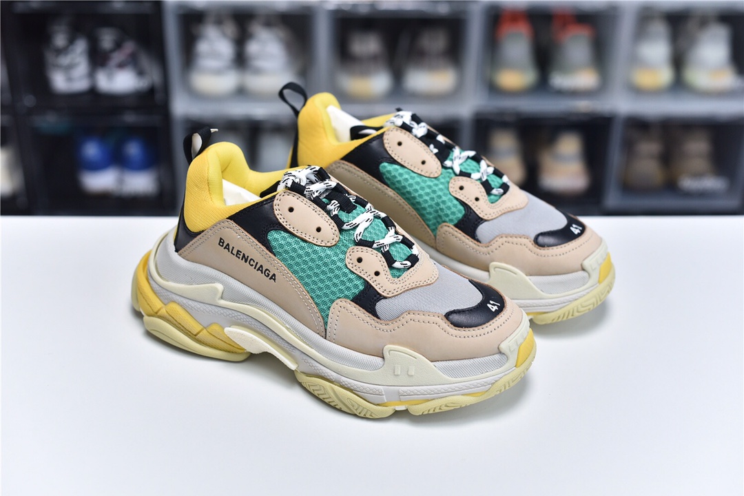 Balenciaga Triple S
