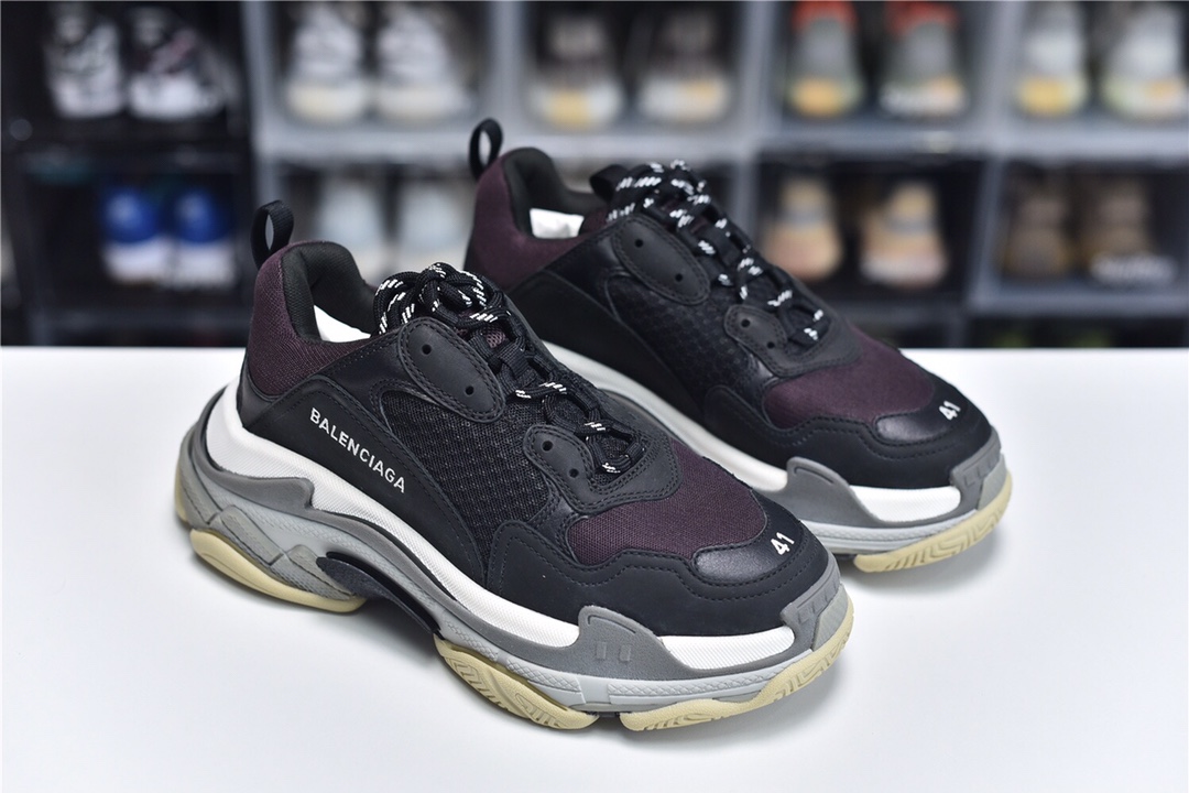 Balenciaga Triple S