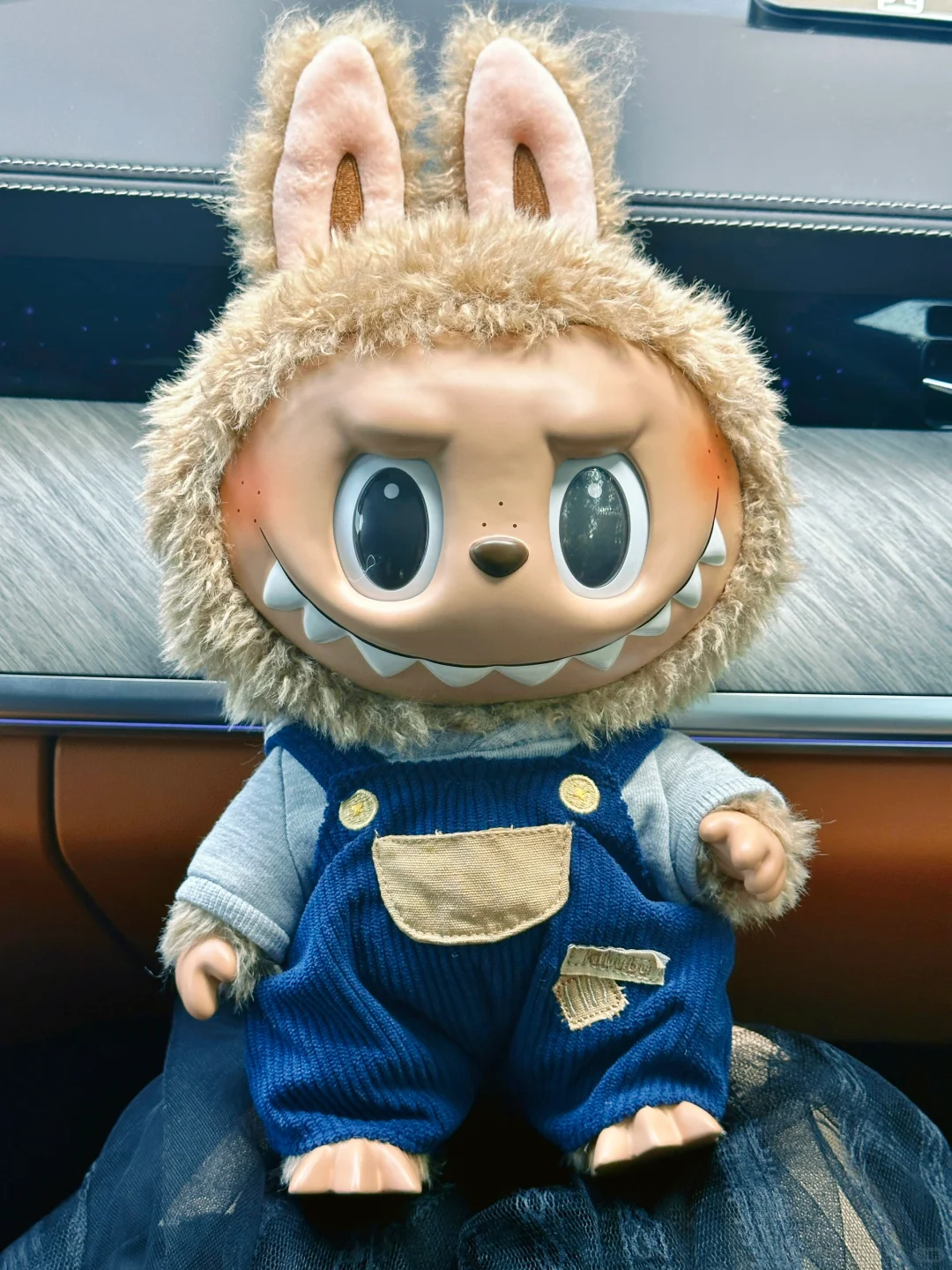 LABUBU Time To Chill-Vinyl Plush Toy