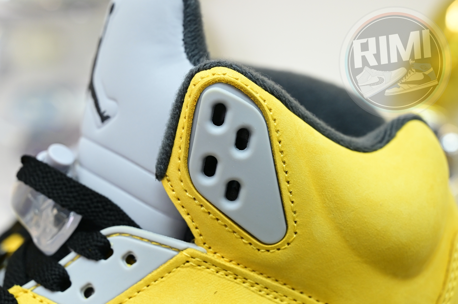 Air Jordan 5 Retro