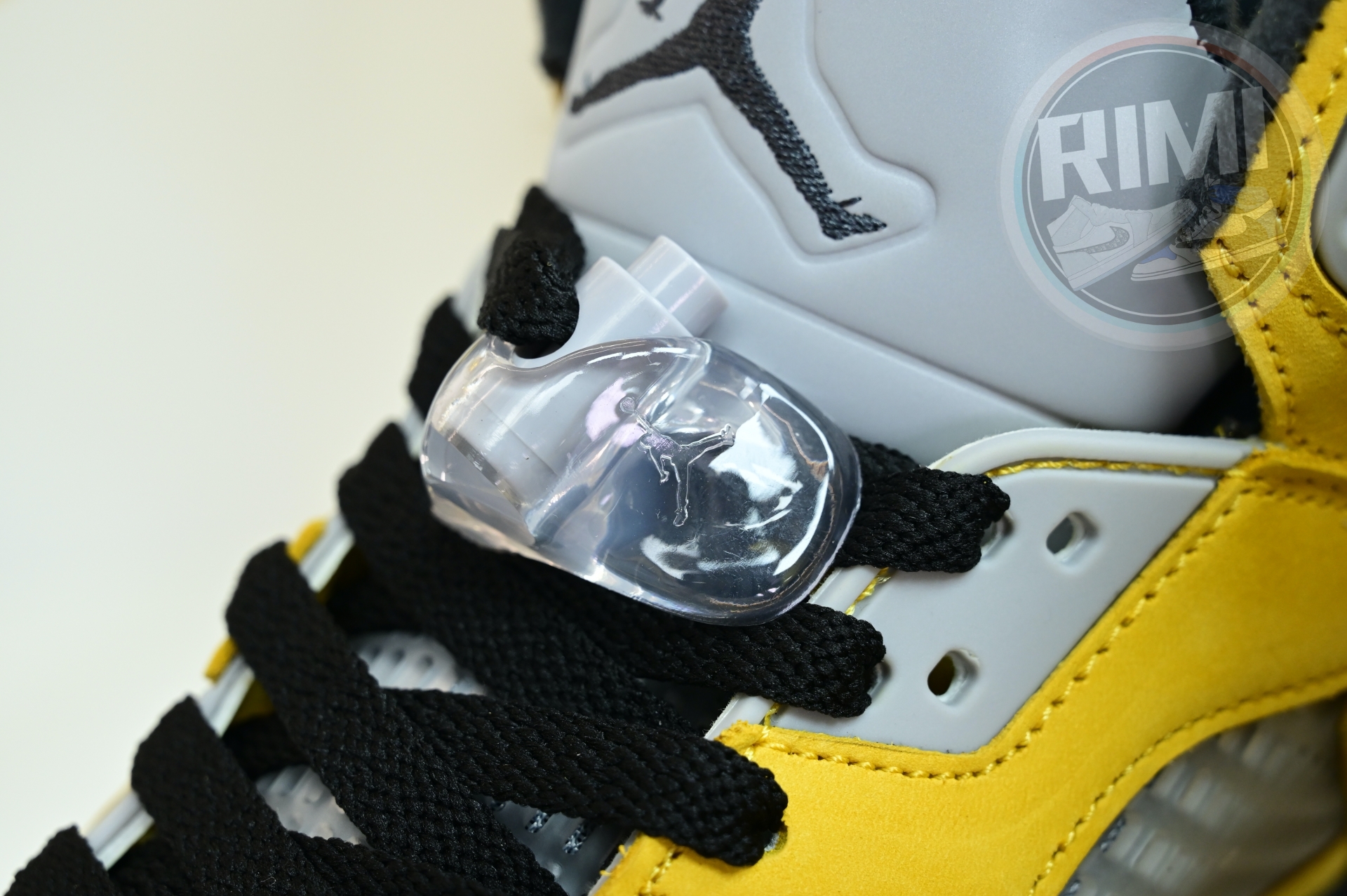 Air Jordan 5 Retro