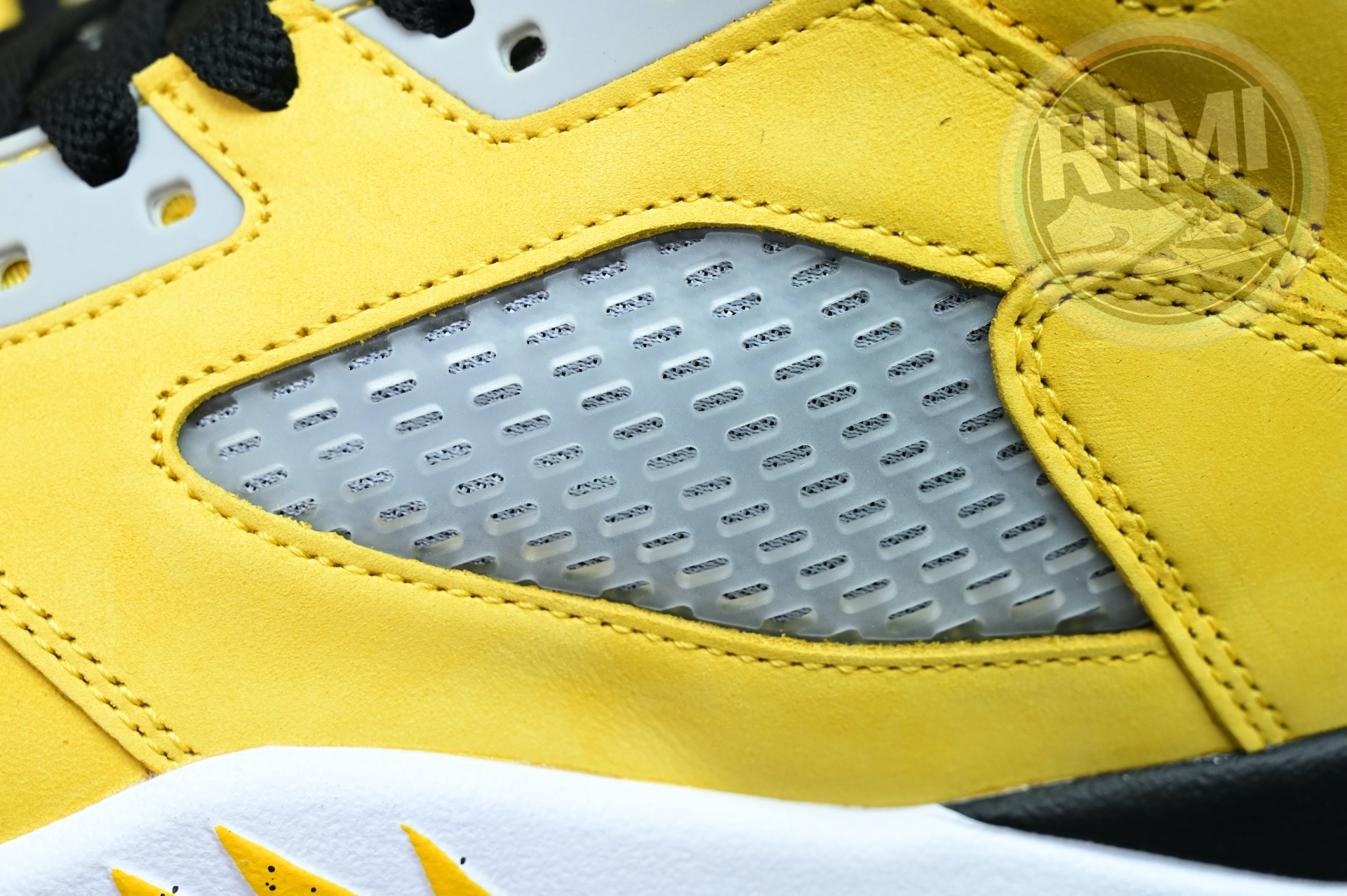 Air Jordan 5 Retro