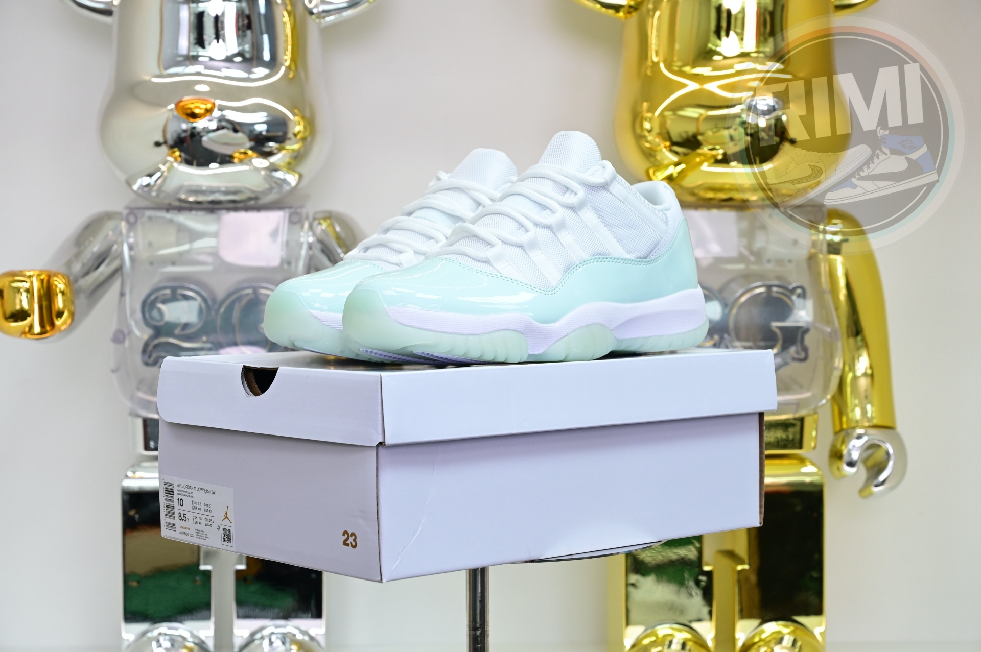 Air Jordan 11 LOW AH7860-103