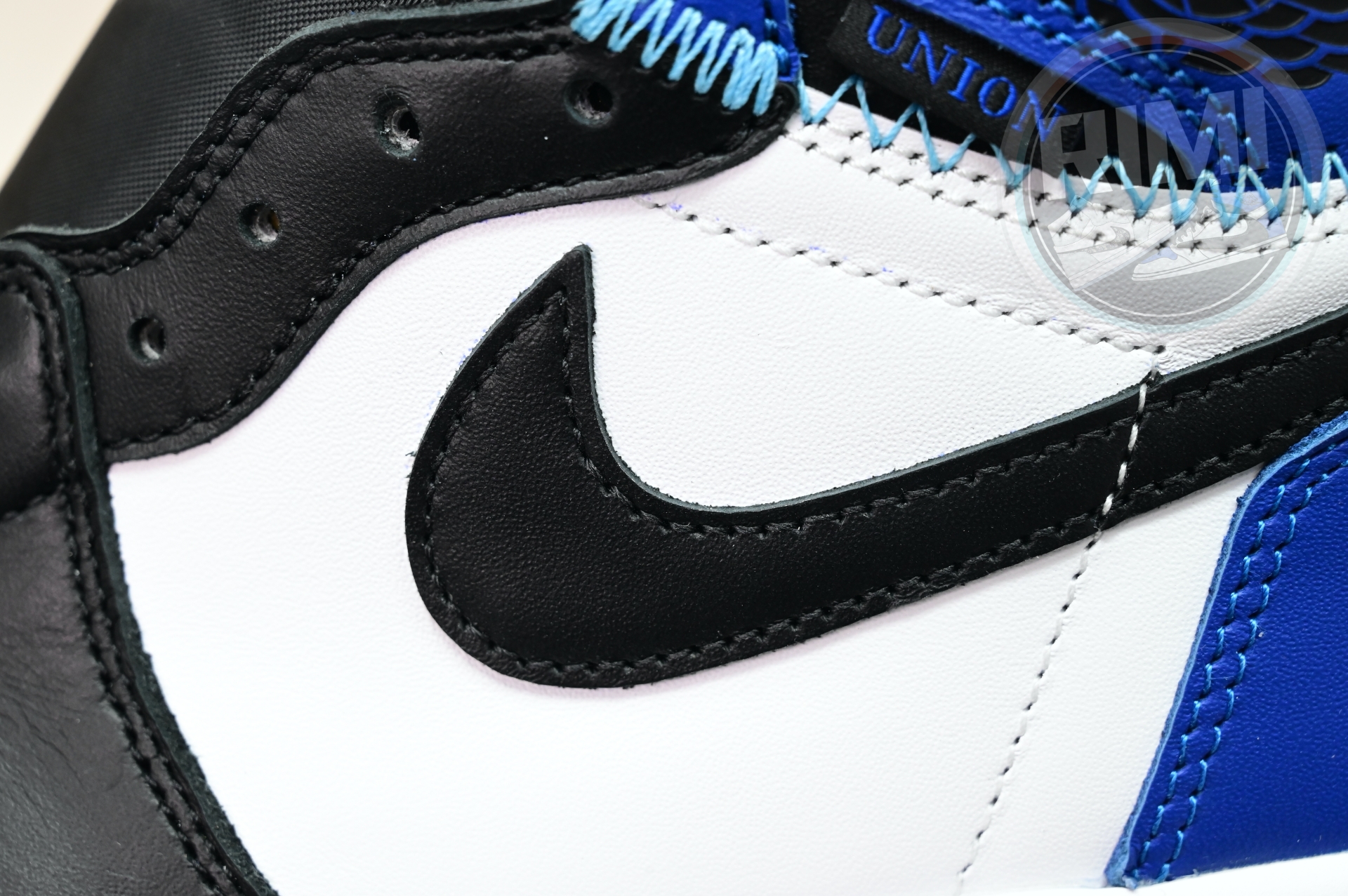 Air Jordan 1  UNDEFEATED x fragment design HIGH OG 107847-001