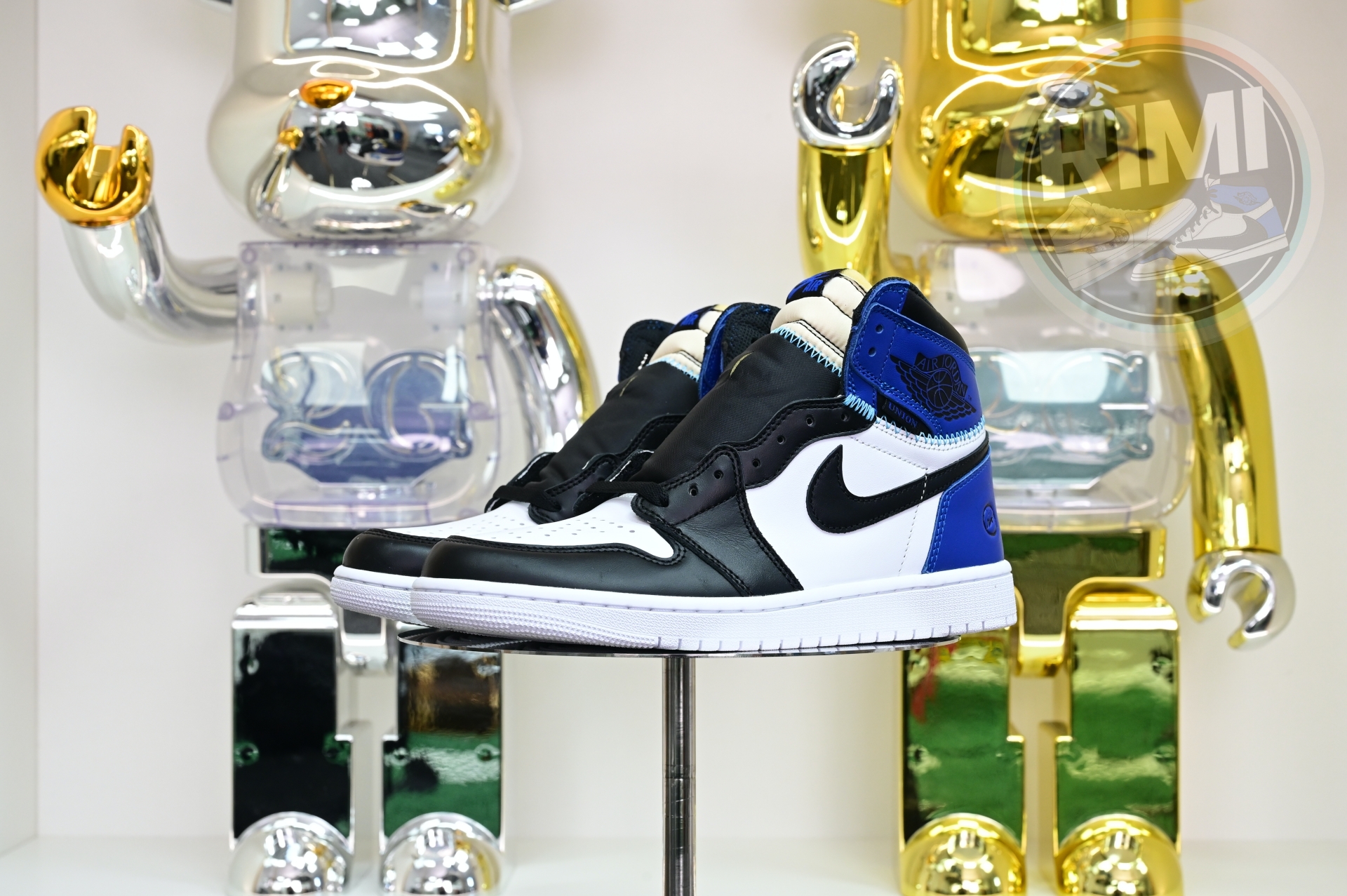 Air Jordan 1  UNDEFEATED x fragment design HIGH OG 107847-001