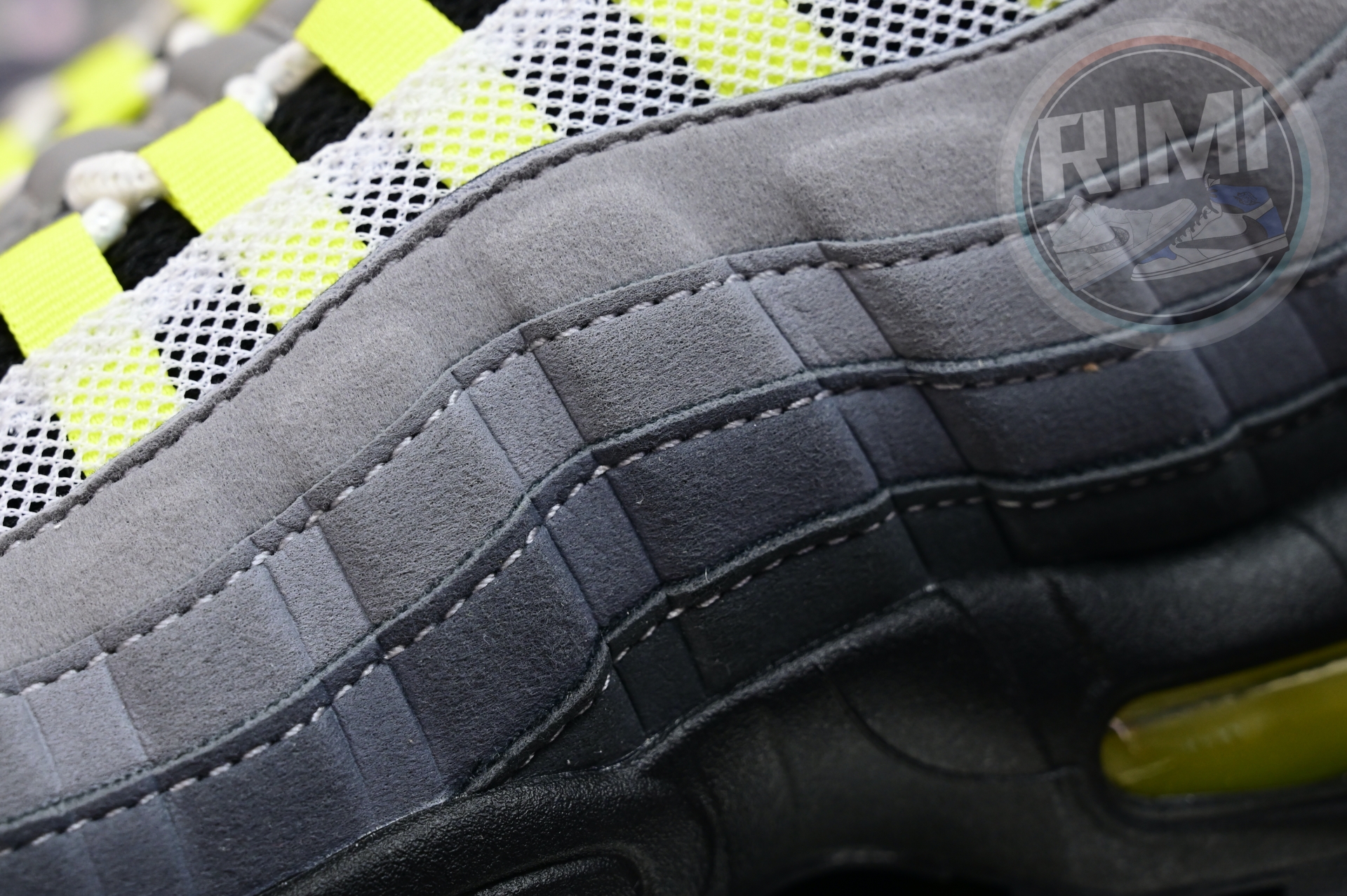 Nike Air Max 95 0G Neon  CT1689-001