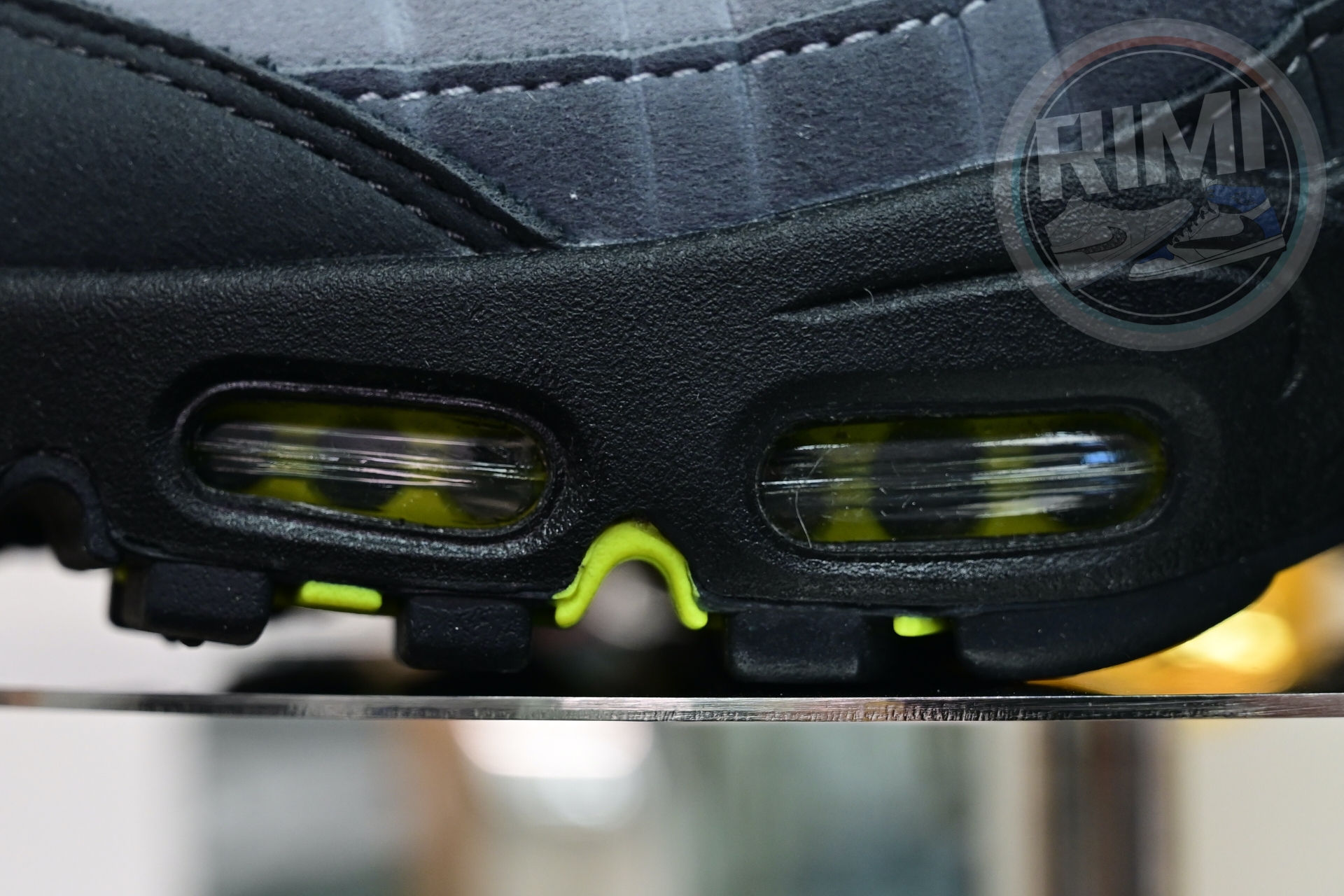 Nike Air Max 95 0G Neon  CT1689-001