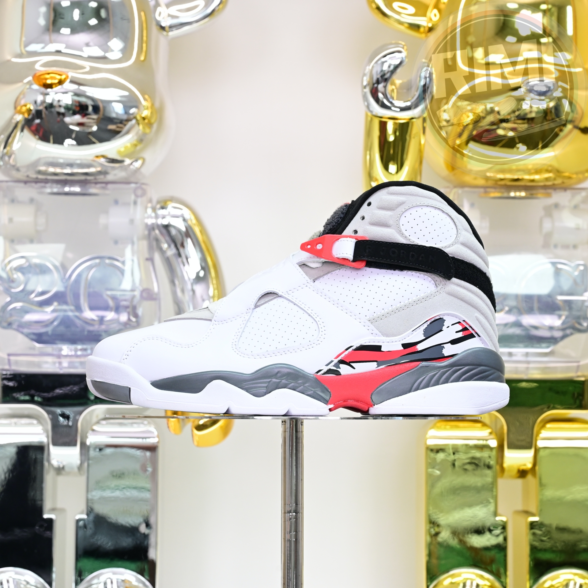 Air Jordan 8 Retro Bugs Bunny  305381-103