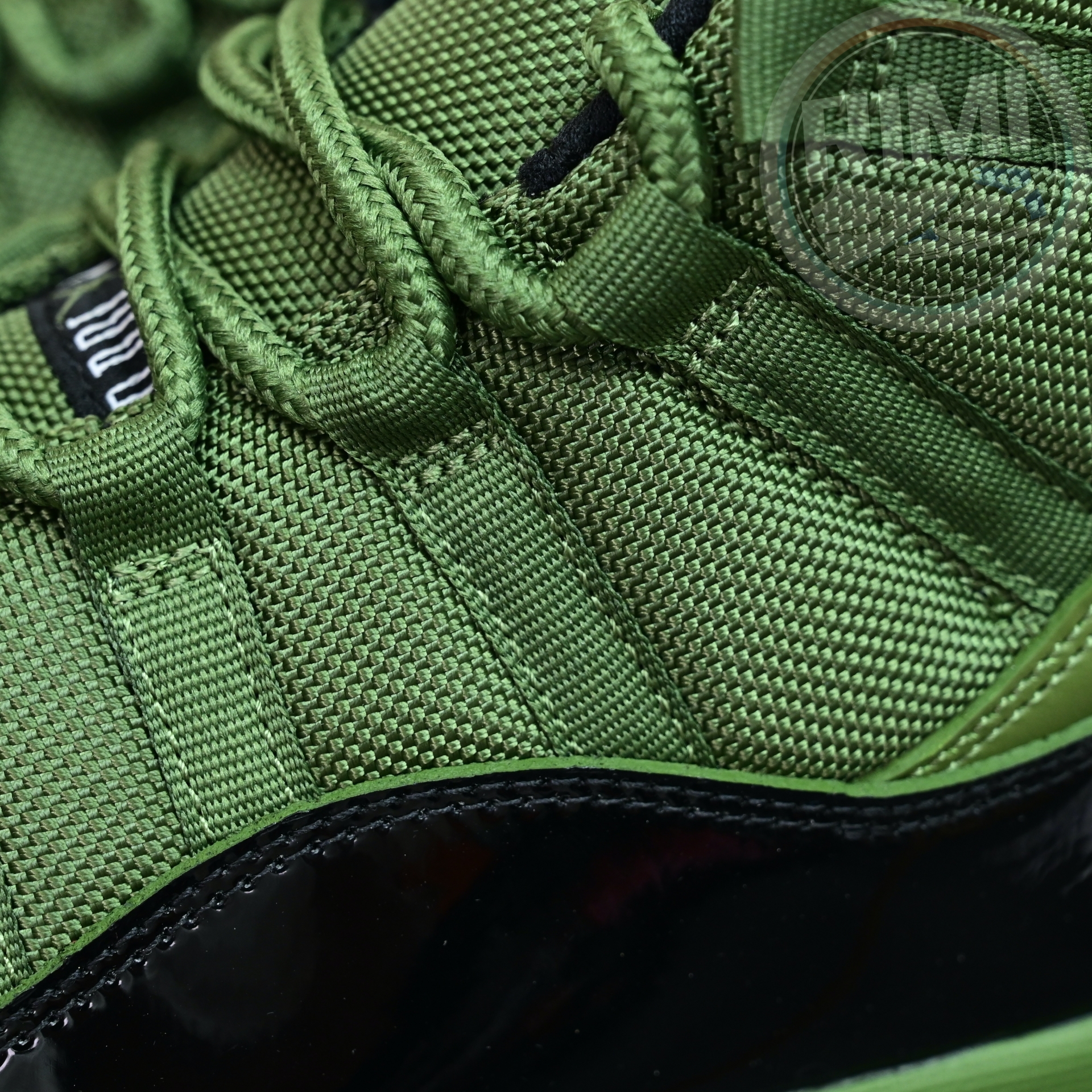 Air Jordan 11  RETRO CT8012-300