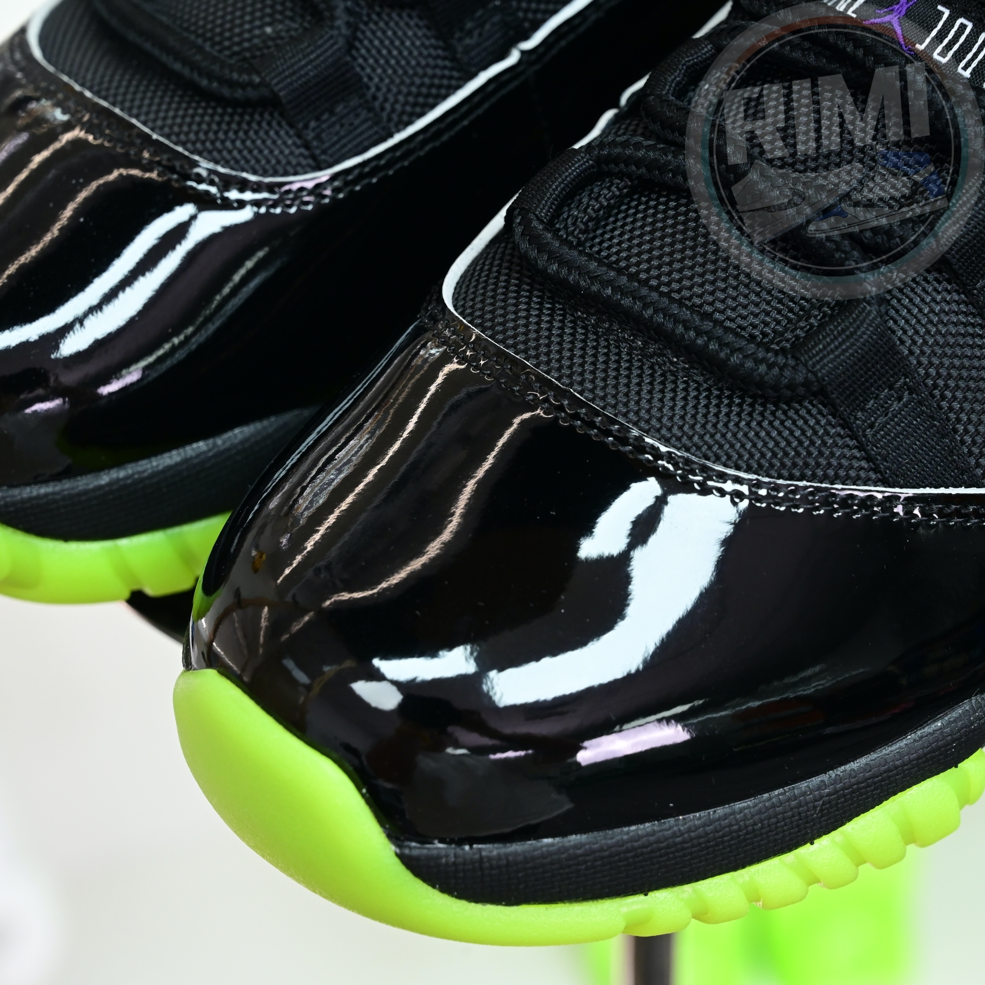 Air Jordan 11 GS Black/Barely Volt   CT8012-003