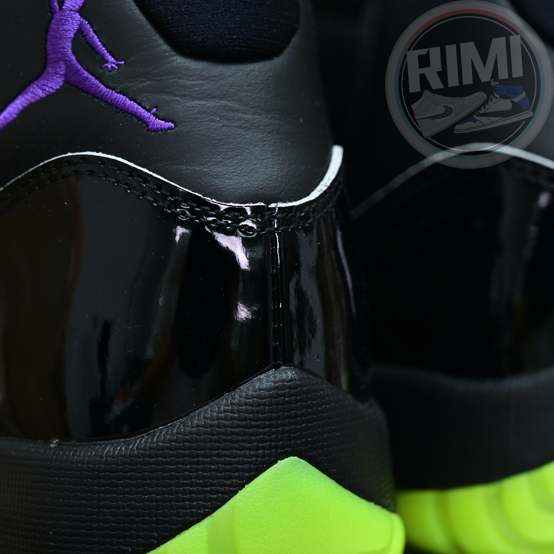 Air Jordan 11 GS Black/Barely Volt   CT8012-003
