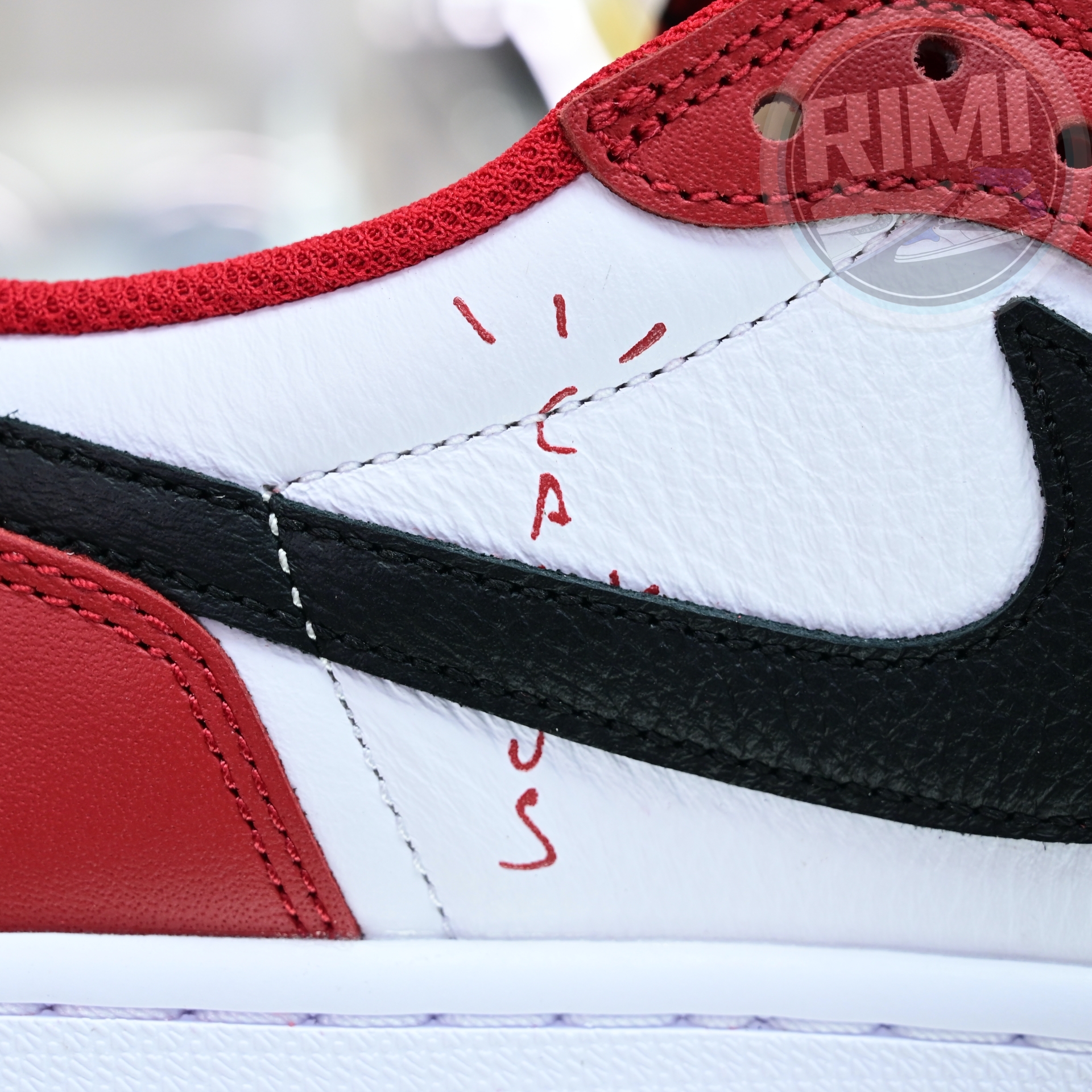 Travis Scott  x  Air Jordan 1   Low “Chicago”  DM7866-101