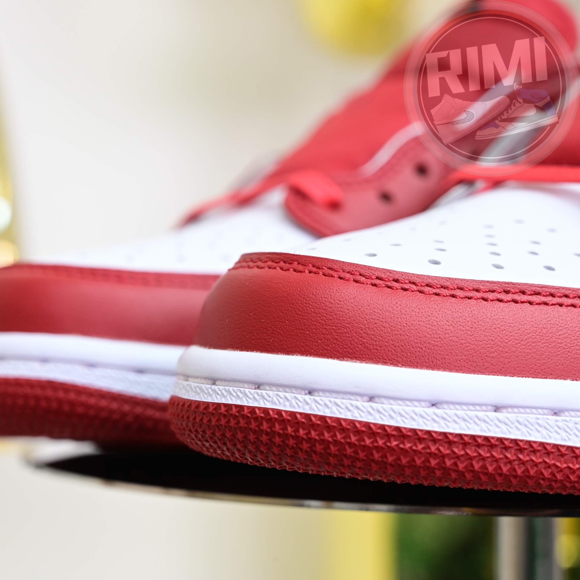 Travis Scott  x  Air Jordan 1   Low “Chicago”  DM7866-101