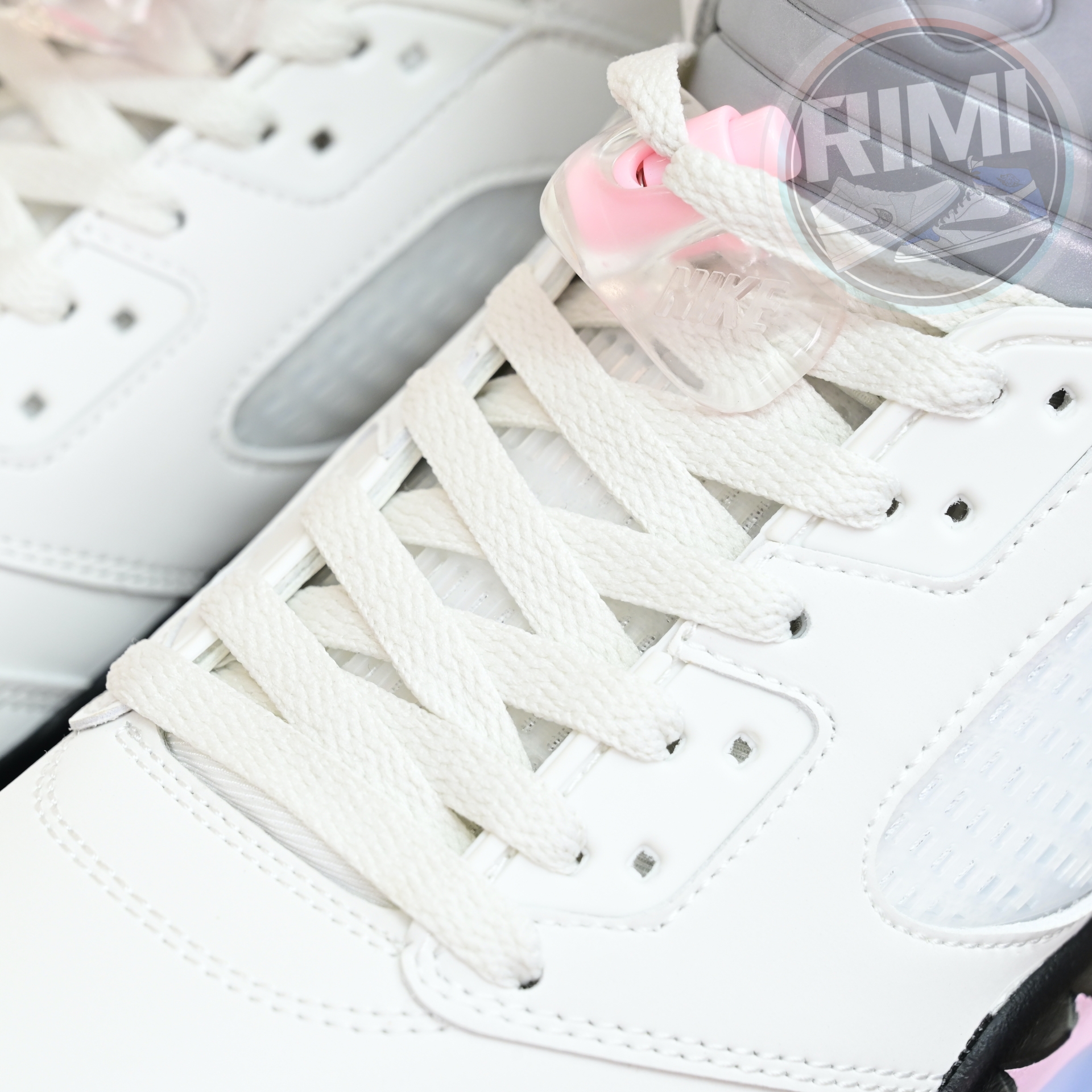 Air Jordan 5“Medium Soft Pink” HQ7978-102
